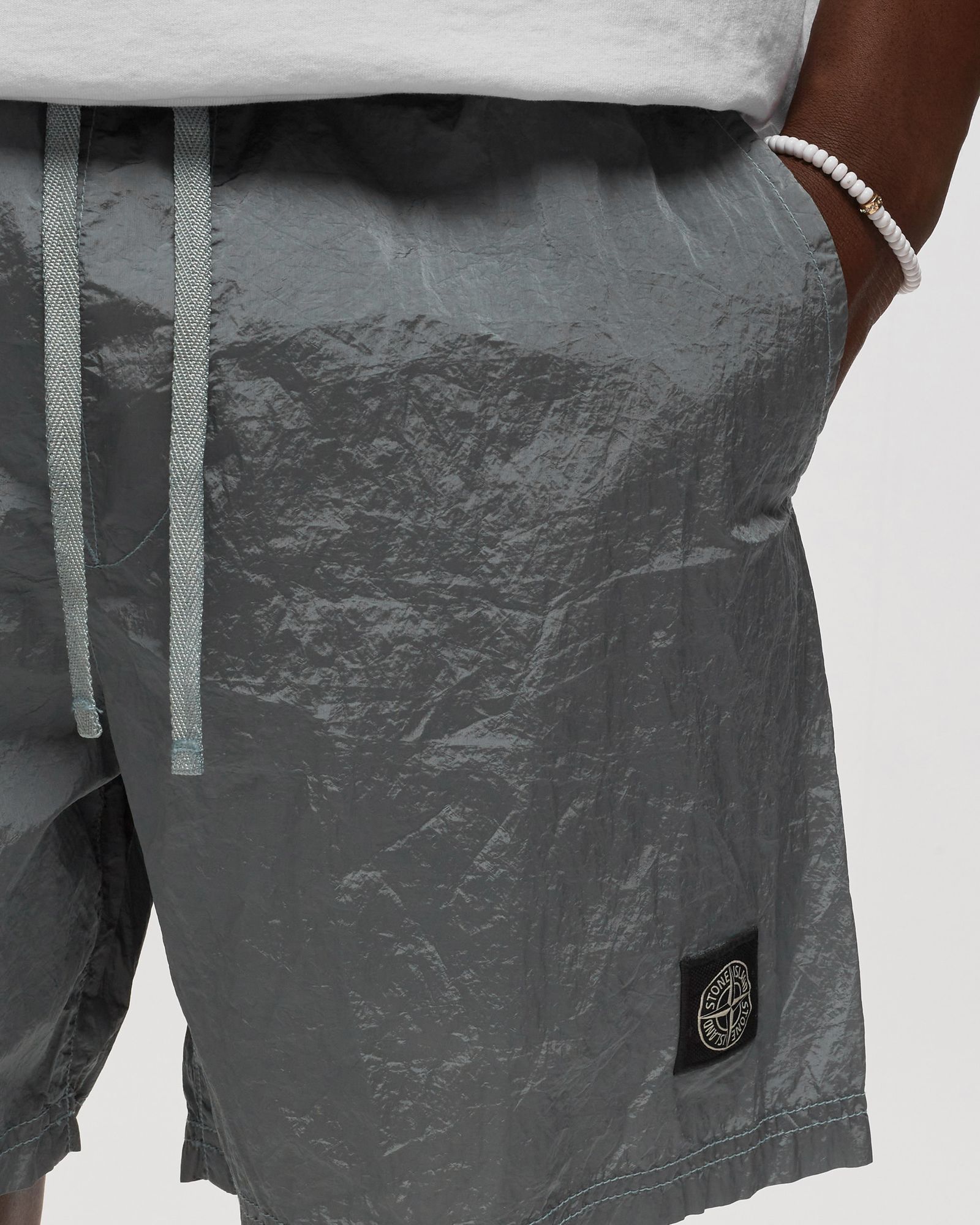 Short Nylon Metal in Econyl 