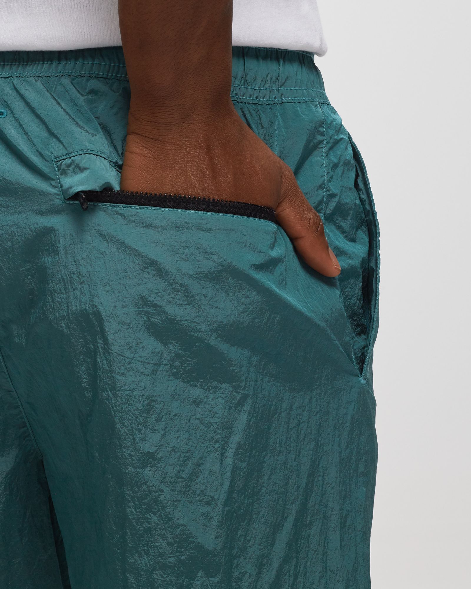 Short Nylon Metal in Econyl