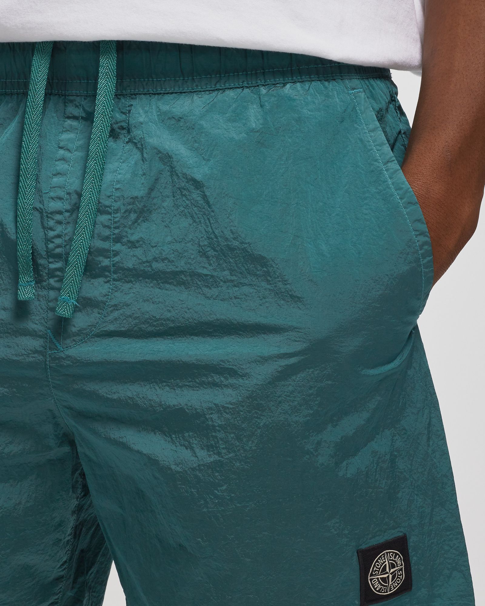 Short Nylon Metal in Econyl