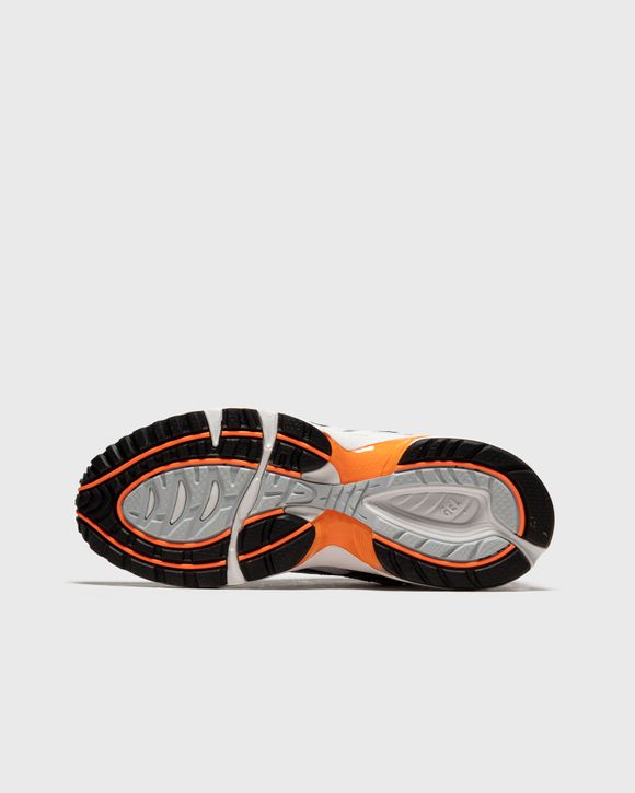 WMNS GEL-1090