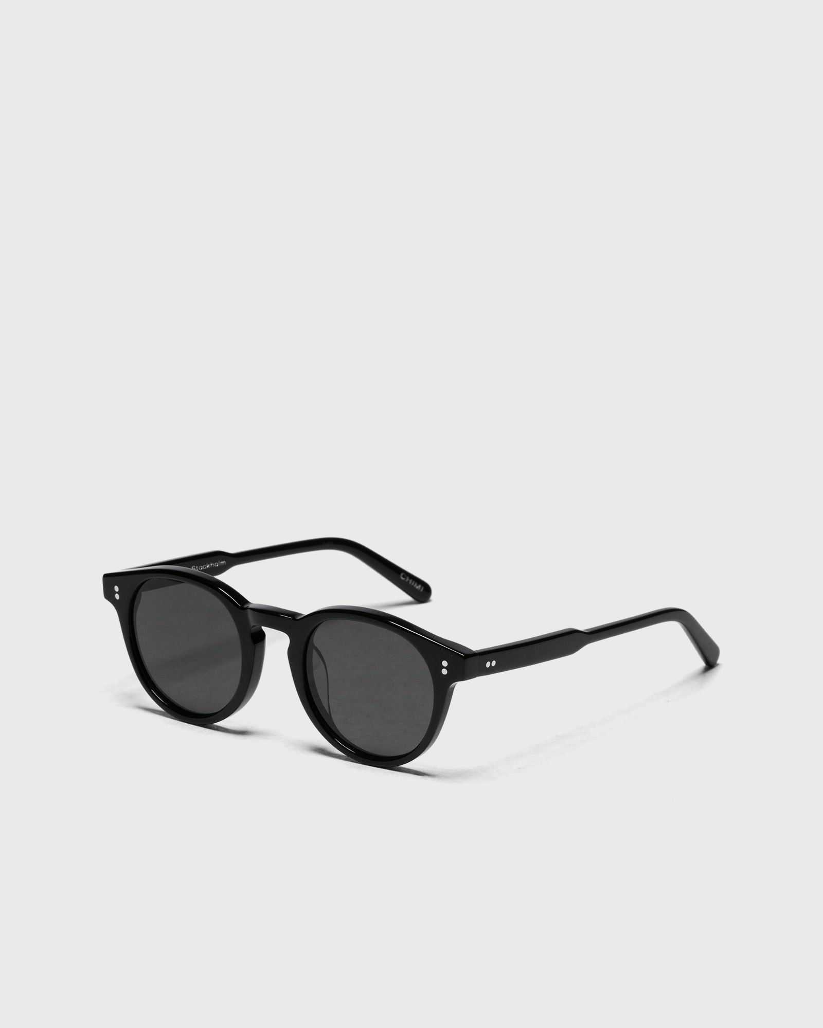03.2 Black SUNGLASSES