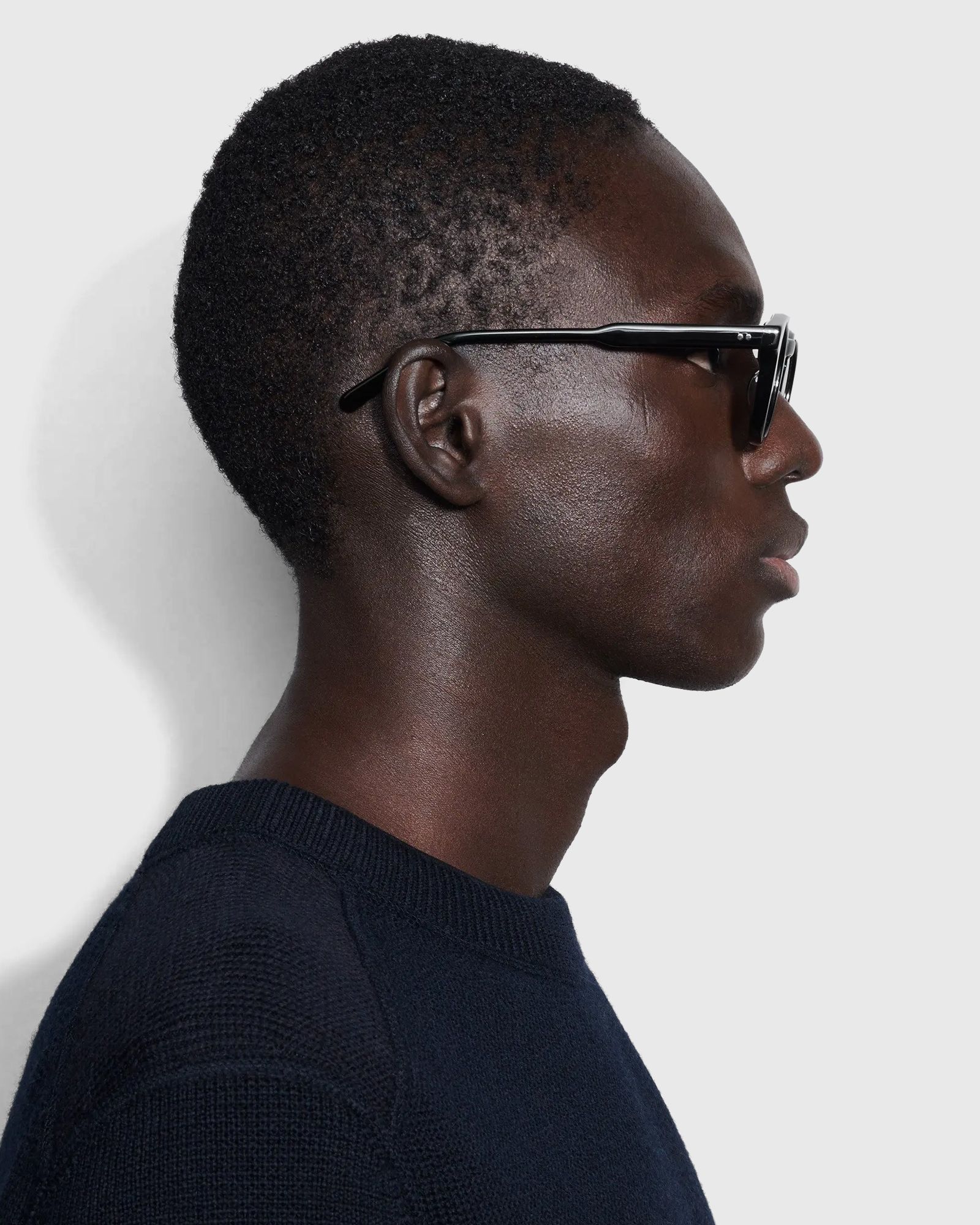 03.2 Black SUNGLASSES