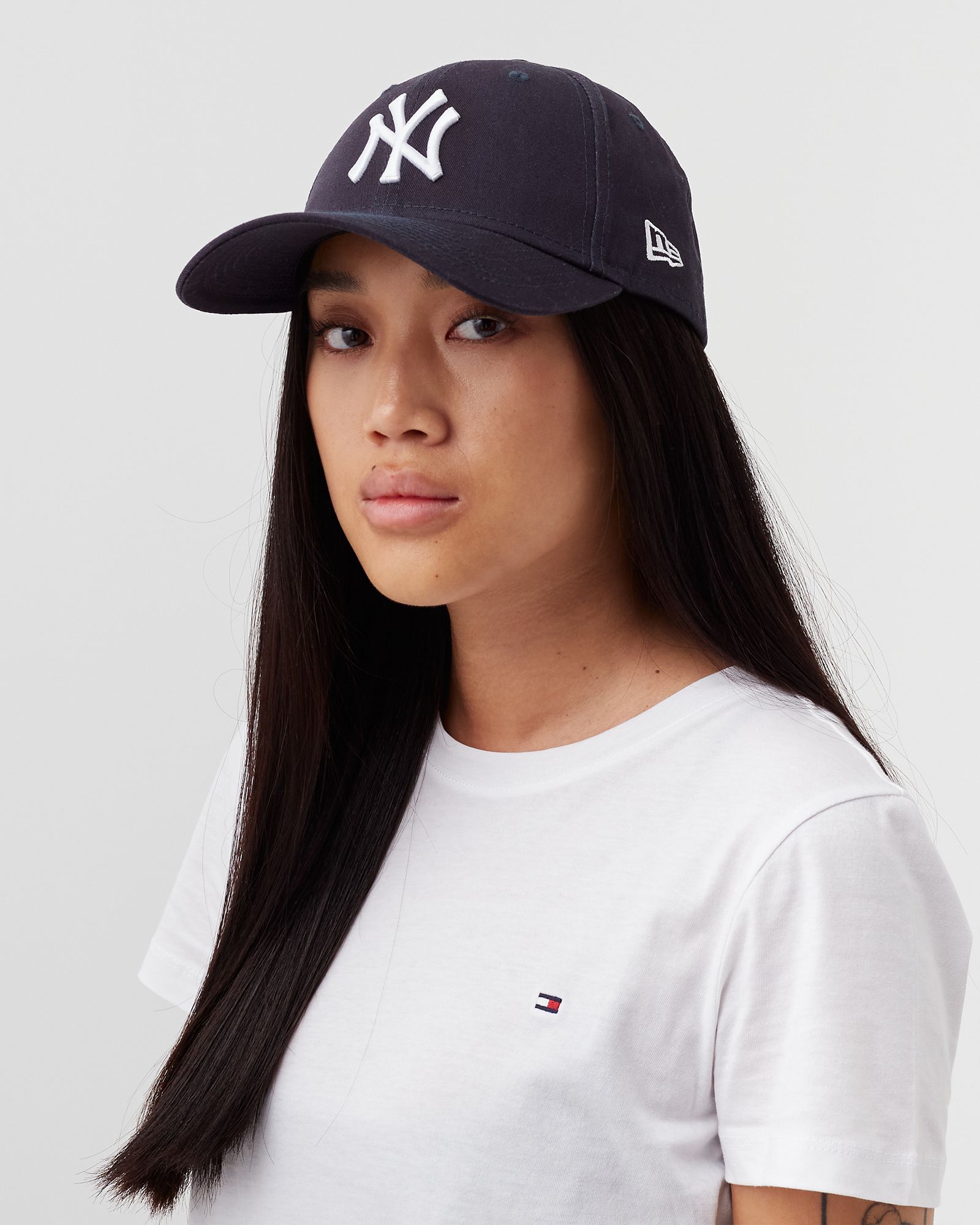 NEW YORK YANKEES 9FORTY LEAGUE ESSENTIALS CAP