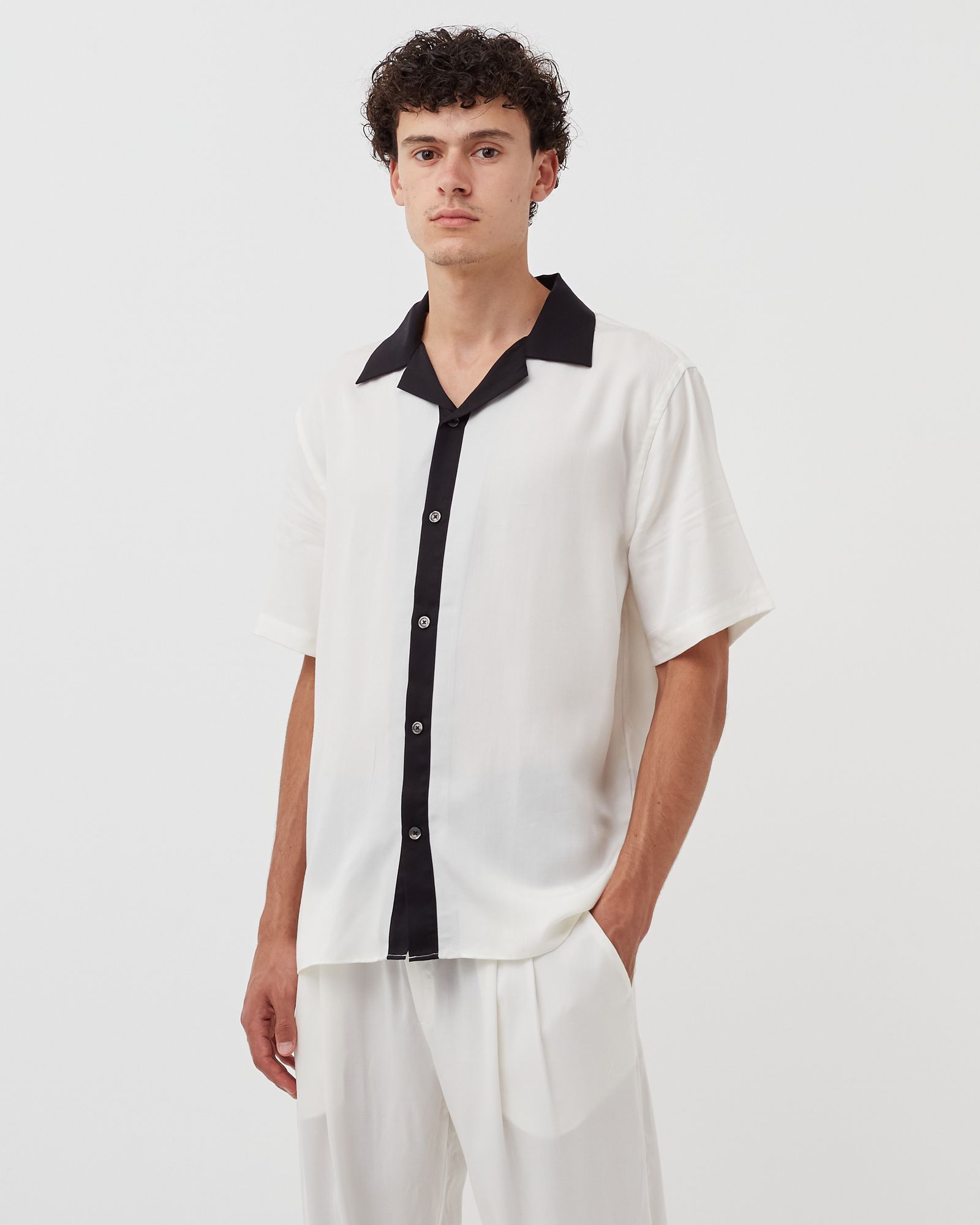 Muhammad Ali Retro-Short Sleeve Shirt