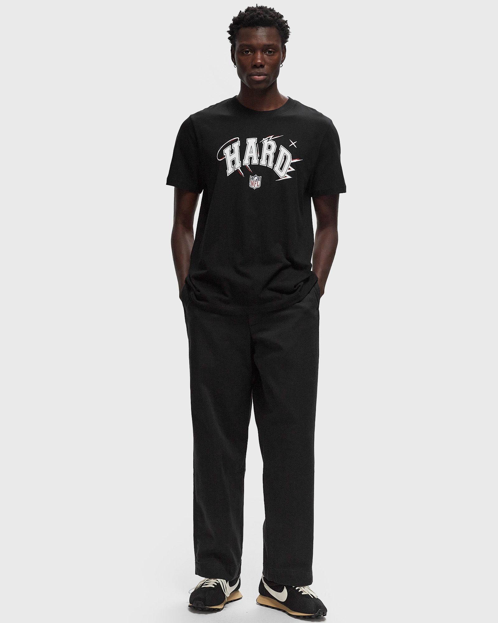 x HARD NFL London T-Shirt