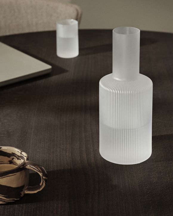 Thumbnail - Ripple Carafe