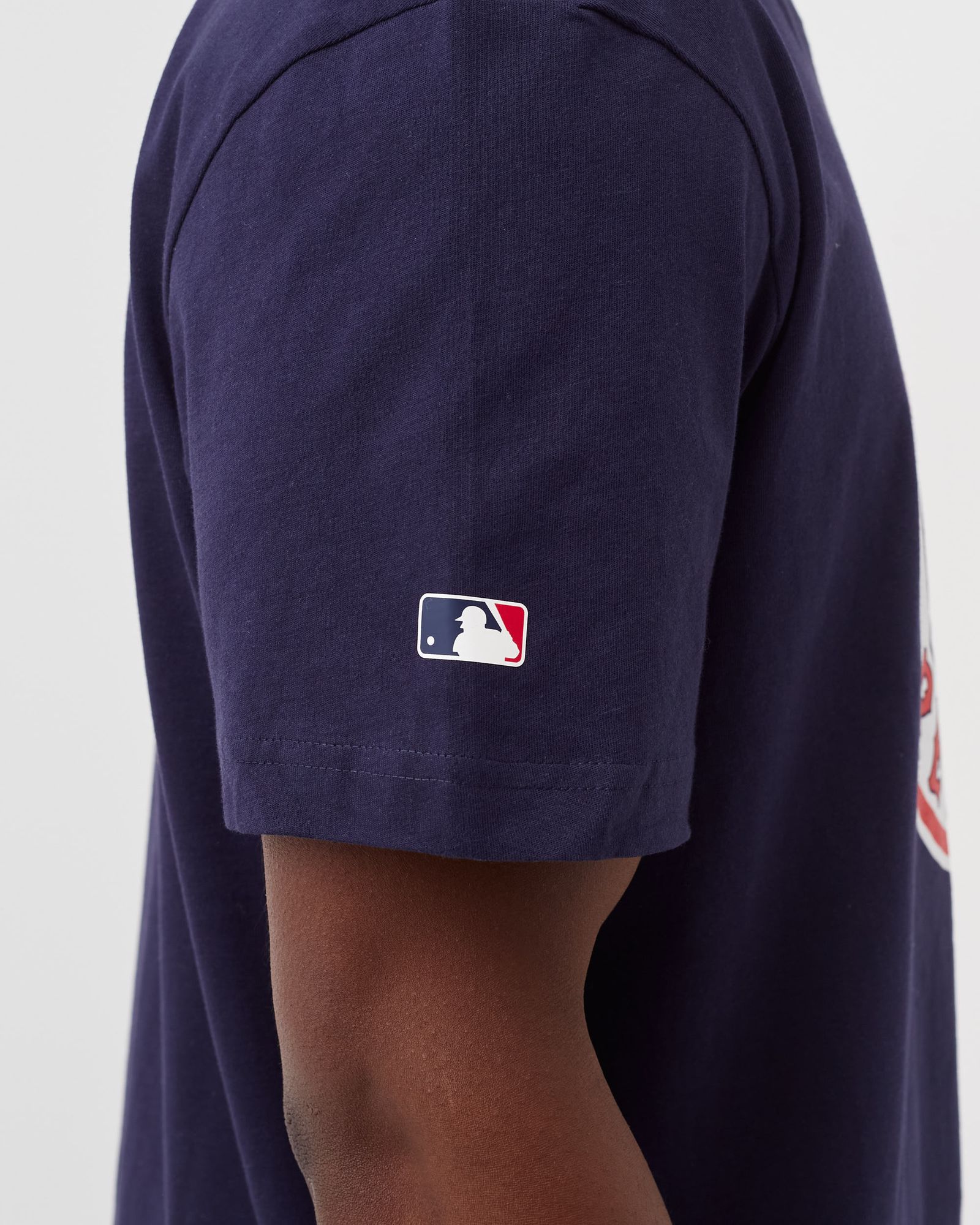 Mid Essentials Crest TEE Boston Red Sox