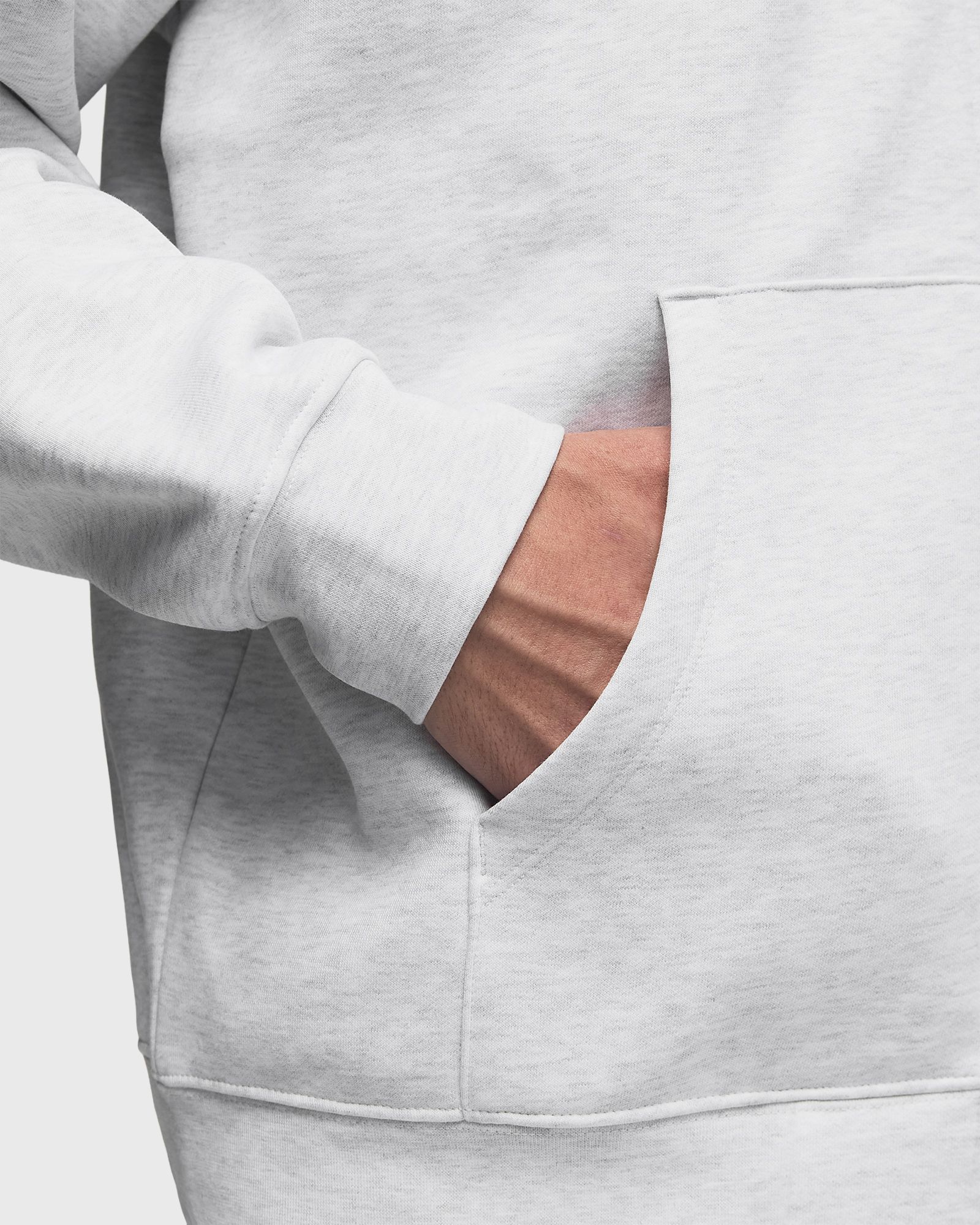 Established works eye zip hood