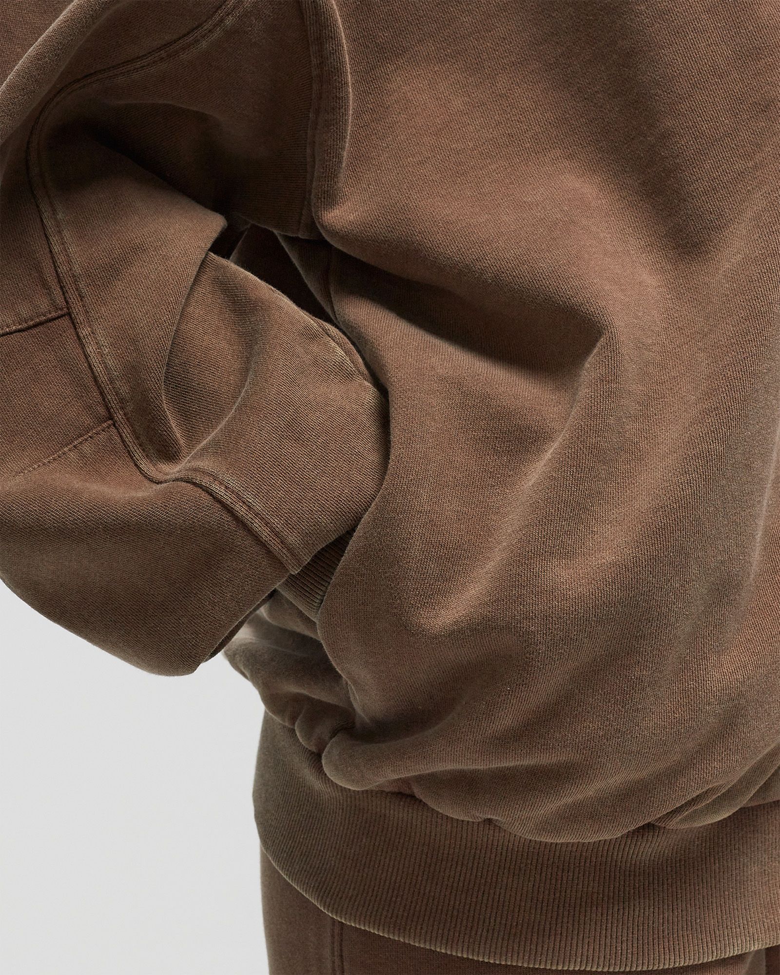 OVERSIZED SWEAT HOODIE