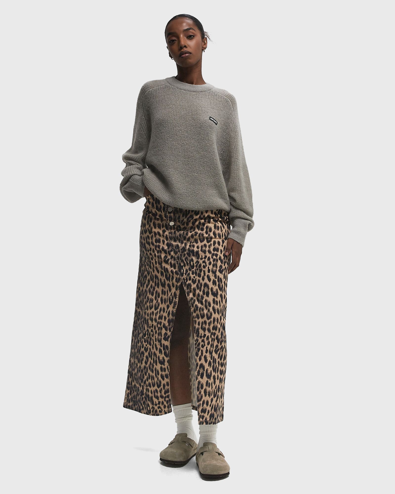 Light Knit Logo Sweater