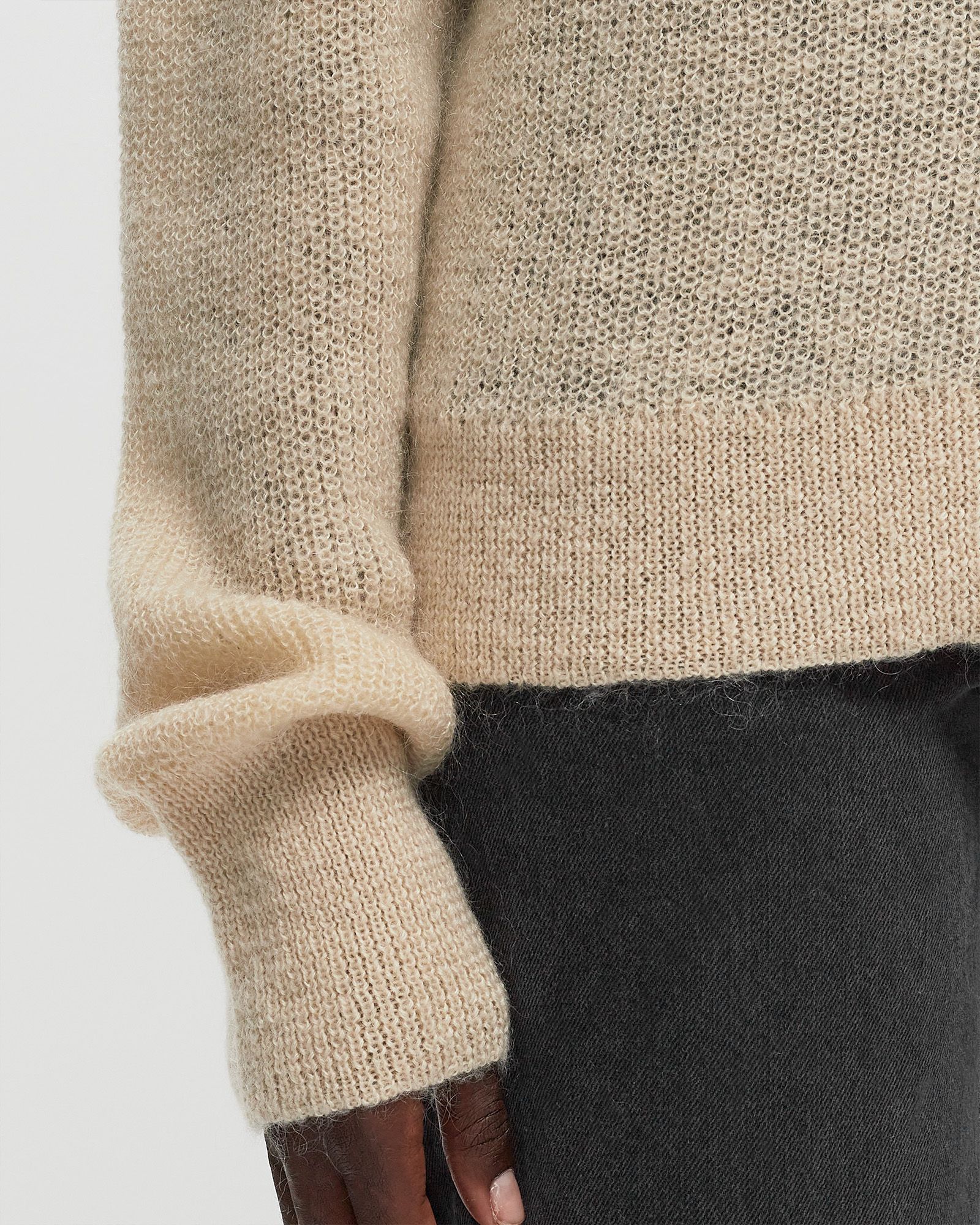 Light Knit Logo Sweater