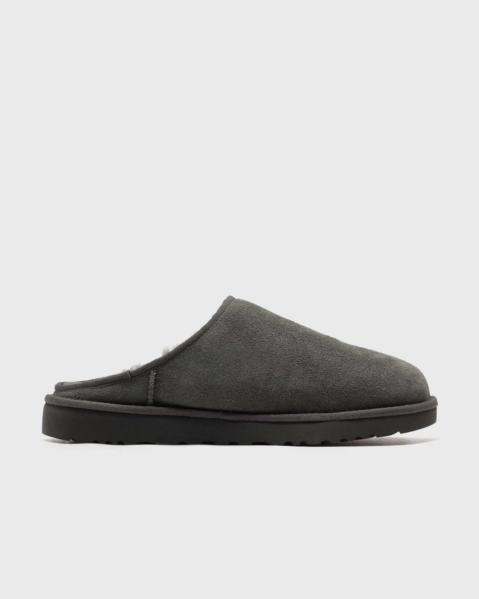 CLASSIC SLIP-ON