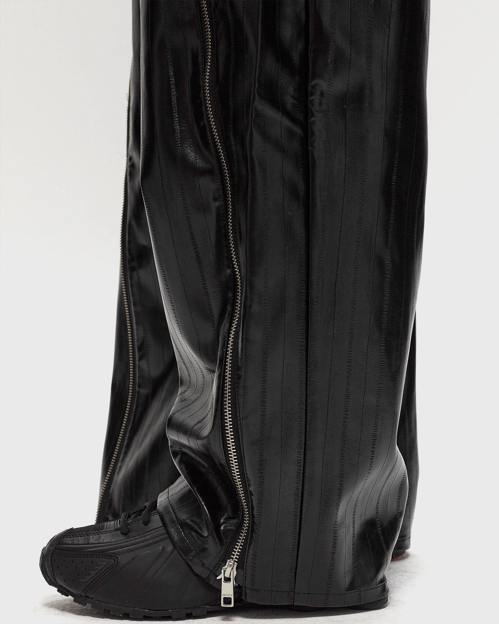 Pants With Zip Details