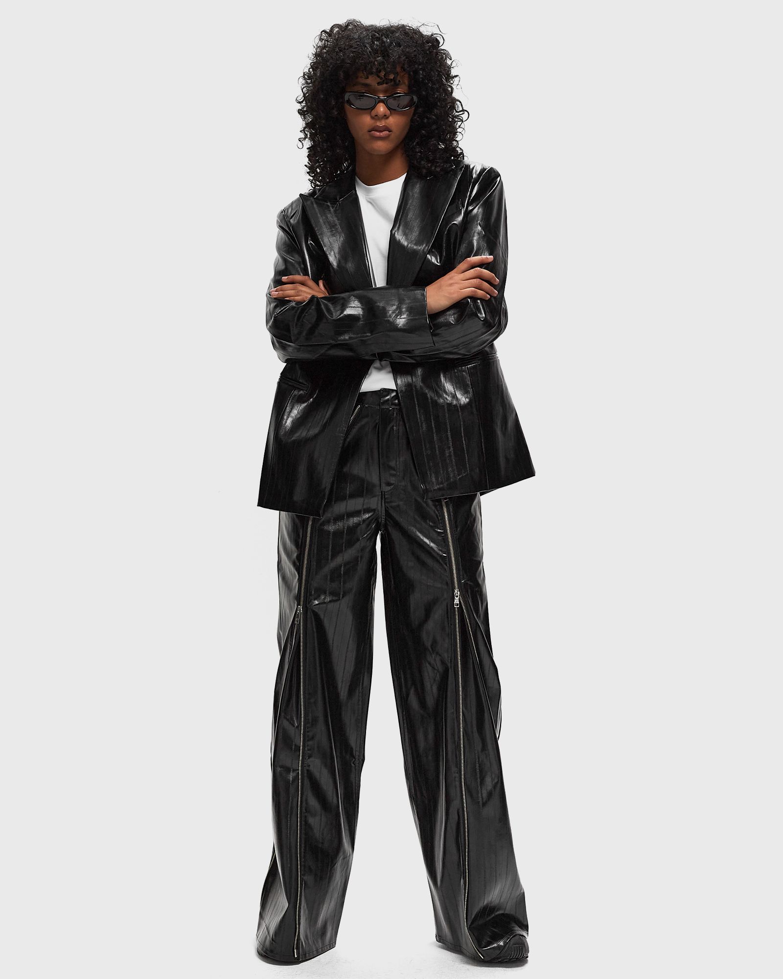 Pants With Zip Details