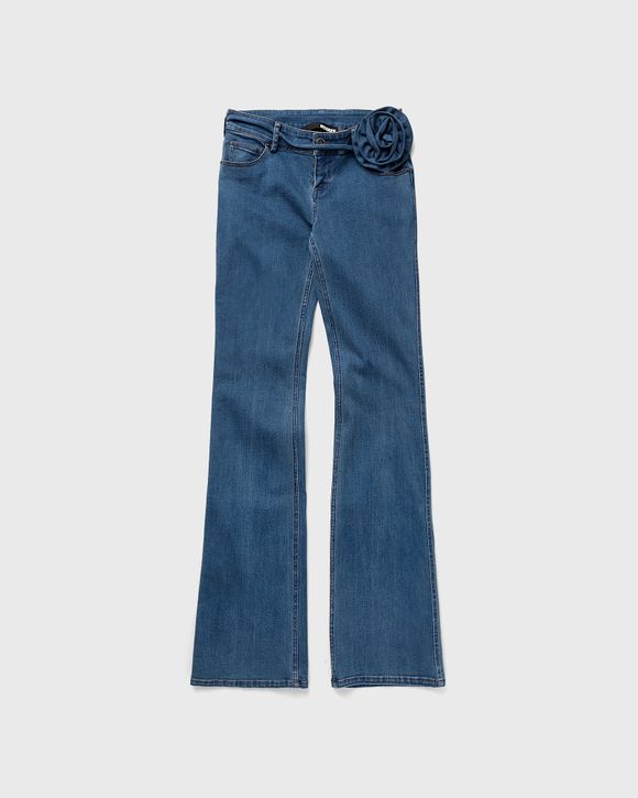 Bell bottom jeans in on sale store