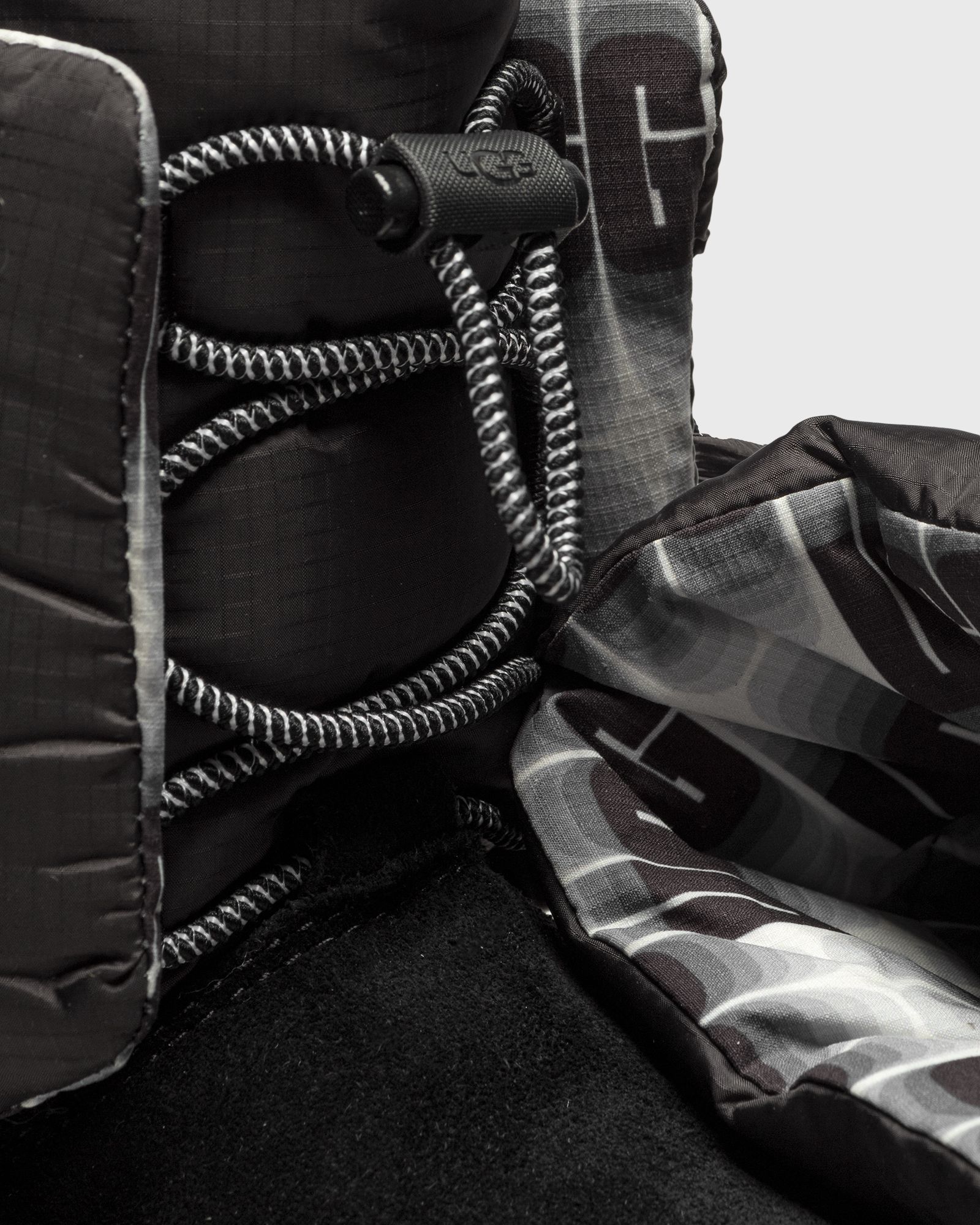 W CLASSIC MAXI TOGGLE