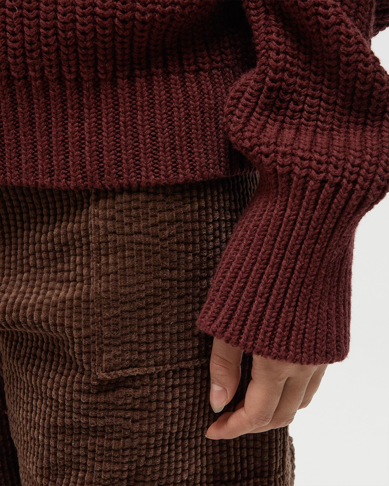 KNIT TURTLENECK JUMPER