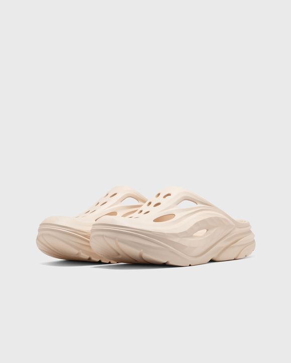 Hoka One One Ora Recovery Mule Beige | BSTN Store