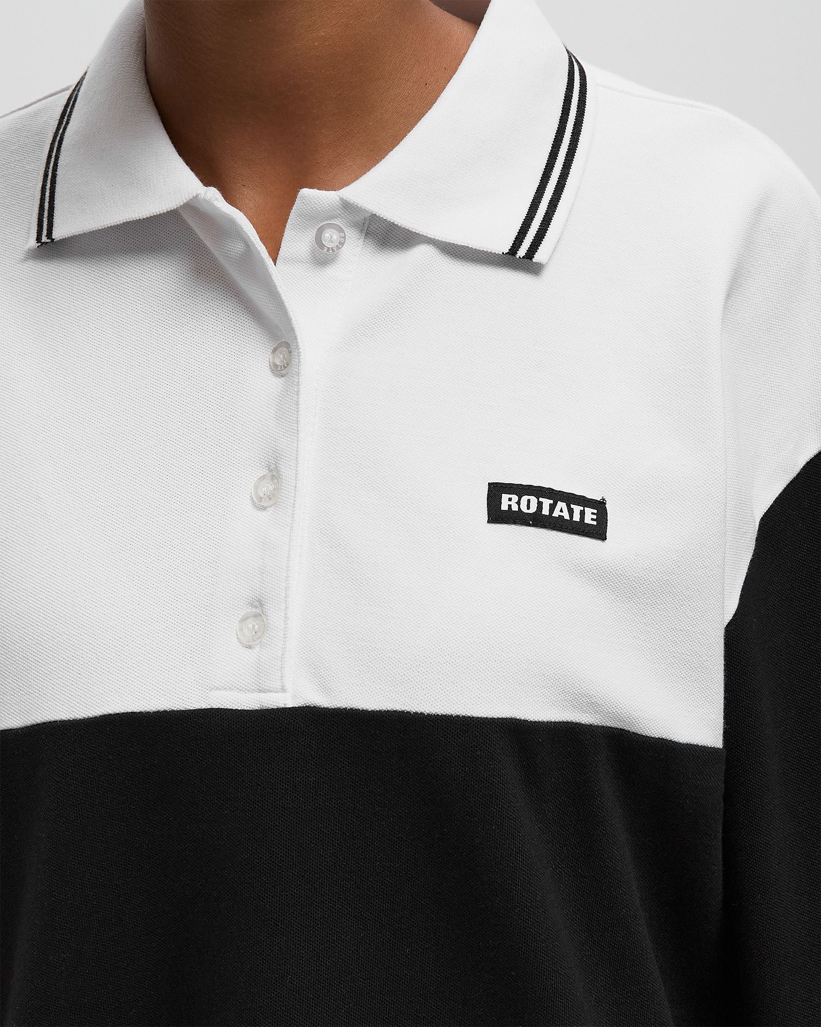 PIQUE LONGSLEEVE POLO