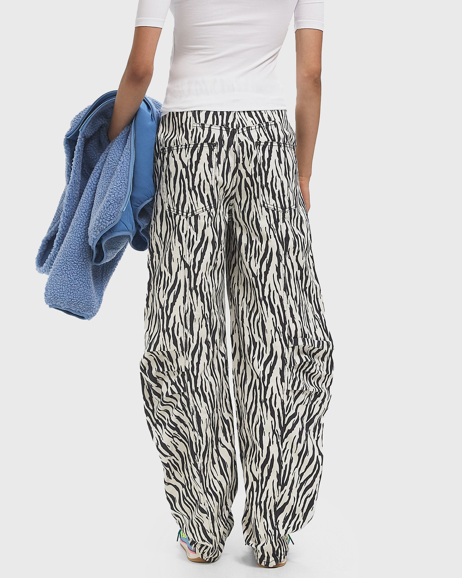 PRINTED TWILL CARGO PANTS