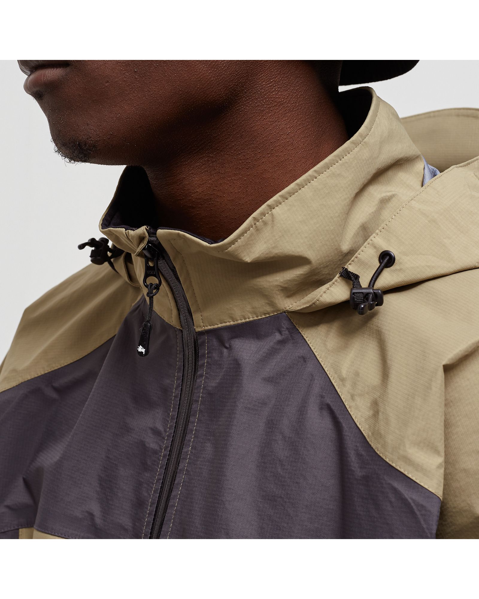 Stussy TAPED SEAM RAIN SHELL JACKET Green | BSTN Store