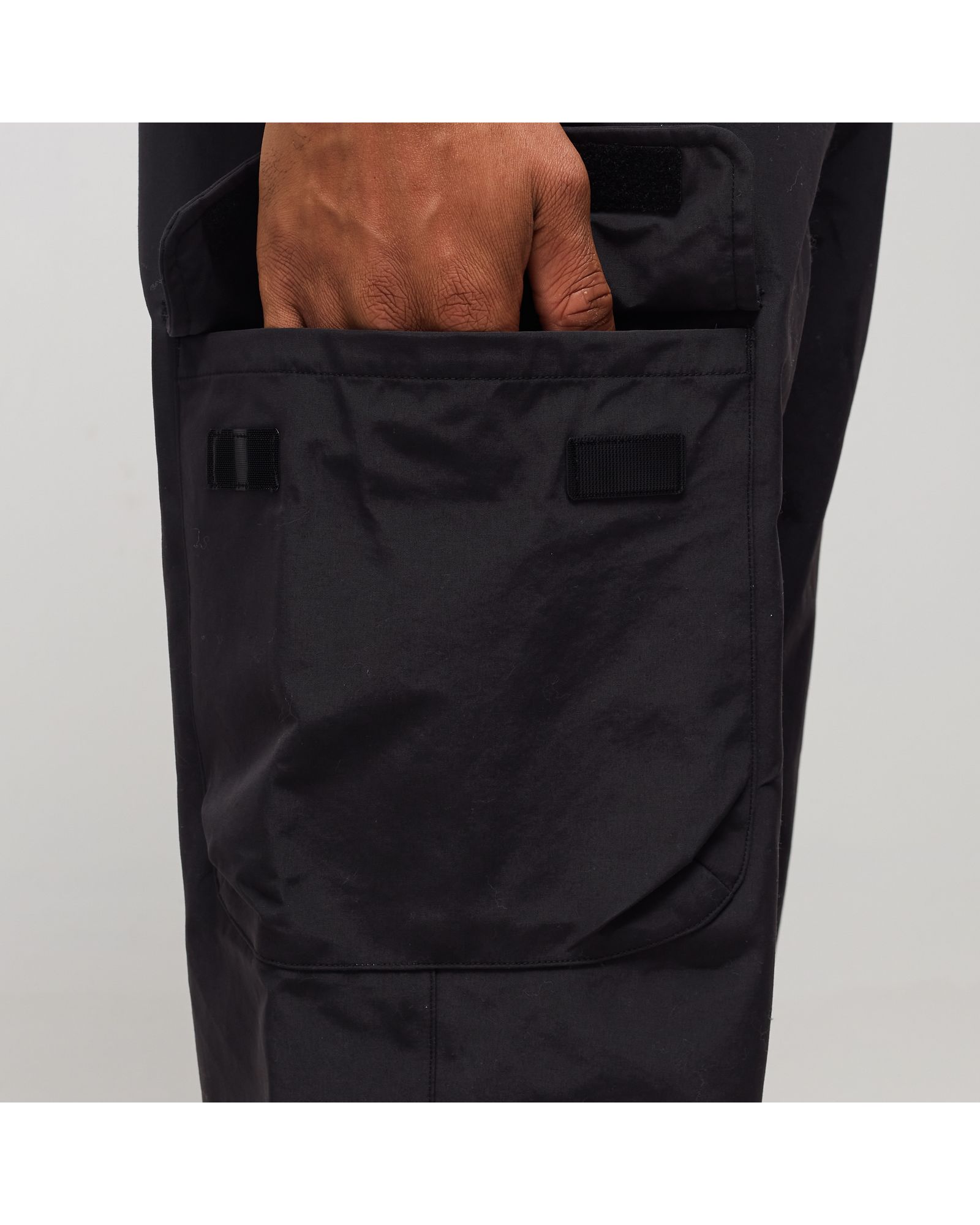 Solid Taped Seam Cargo Pant