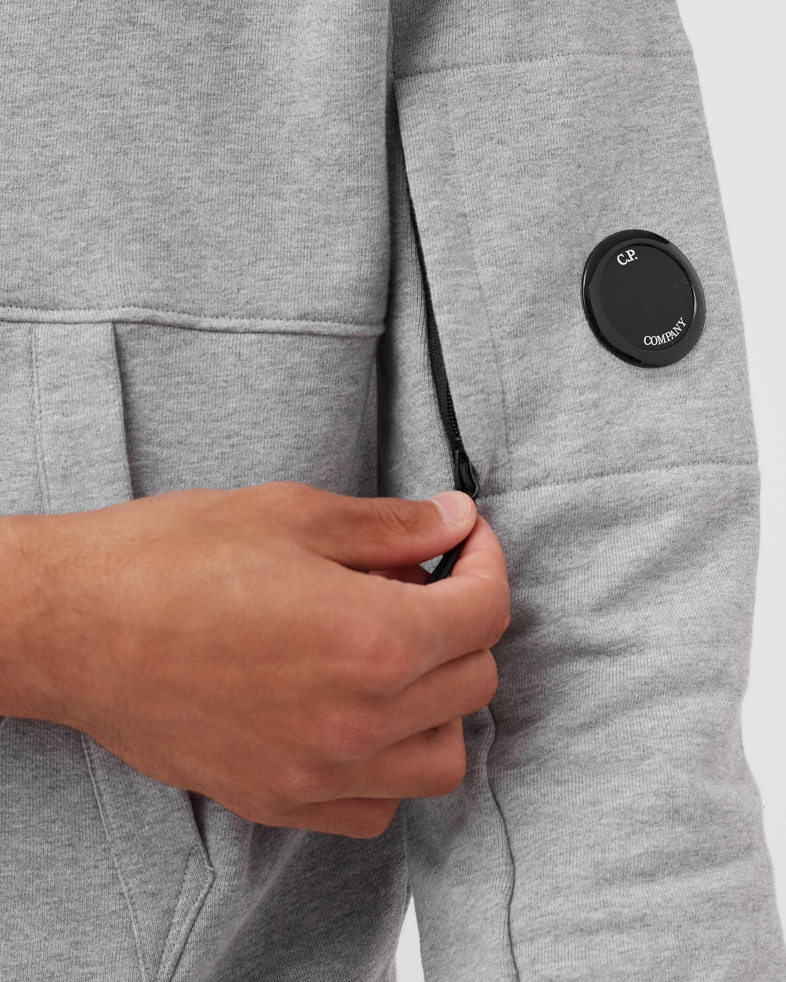 DIAGONAL RAISED FLEECE HOODIE