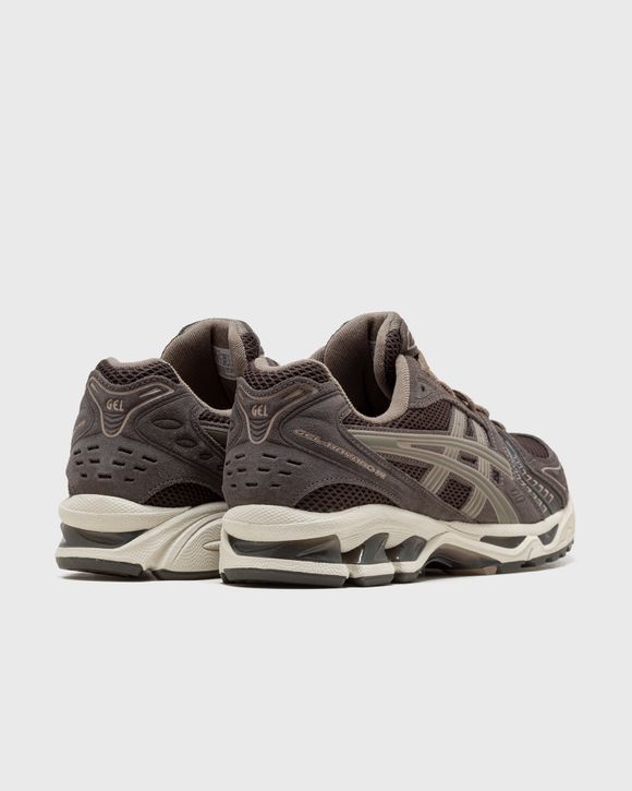 Asics gel kayano hot sale 16 kids Brown