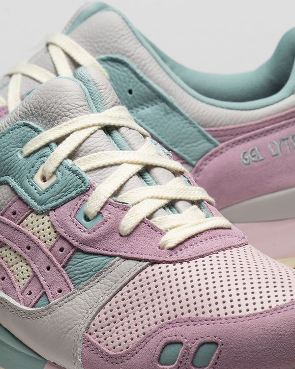 90s-Inspired Nostalgic Footwear : gel-lyte iii 6