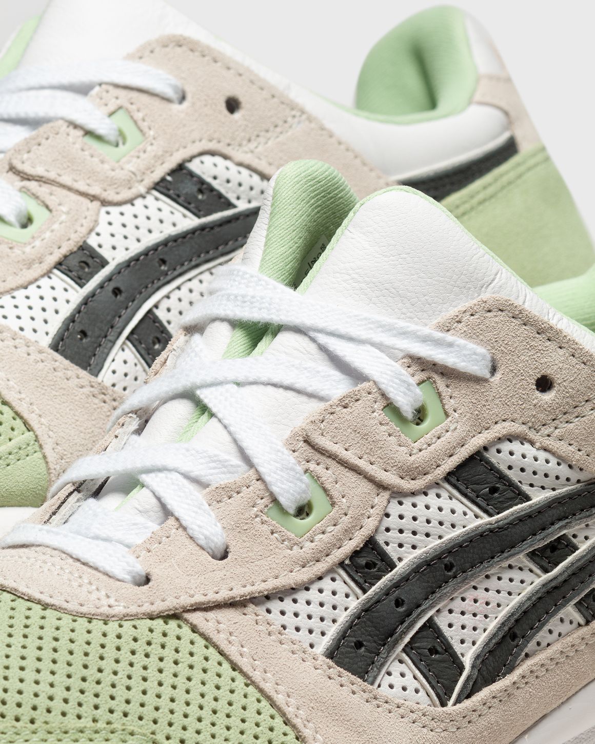asics　GEL-LYTE III OG ASICS Men's Gel-Lyte III OG Sportstyle Shoes, 9.0, Oyster