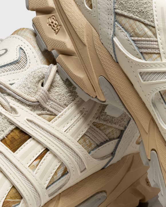 ASICS Gel Sonoma 15-50 Low Womens Running Shoes Cream