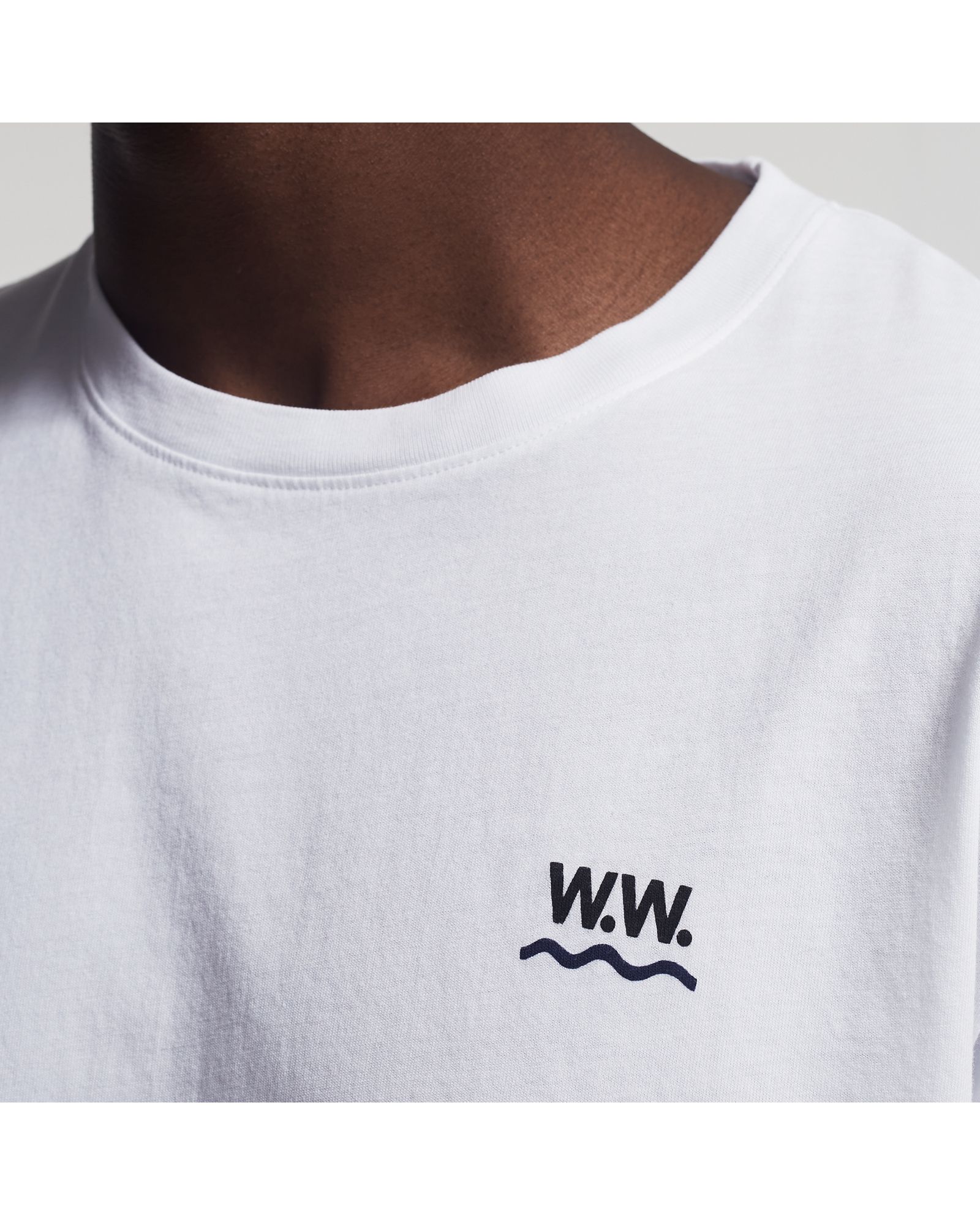 Wave Tee