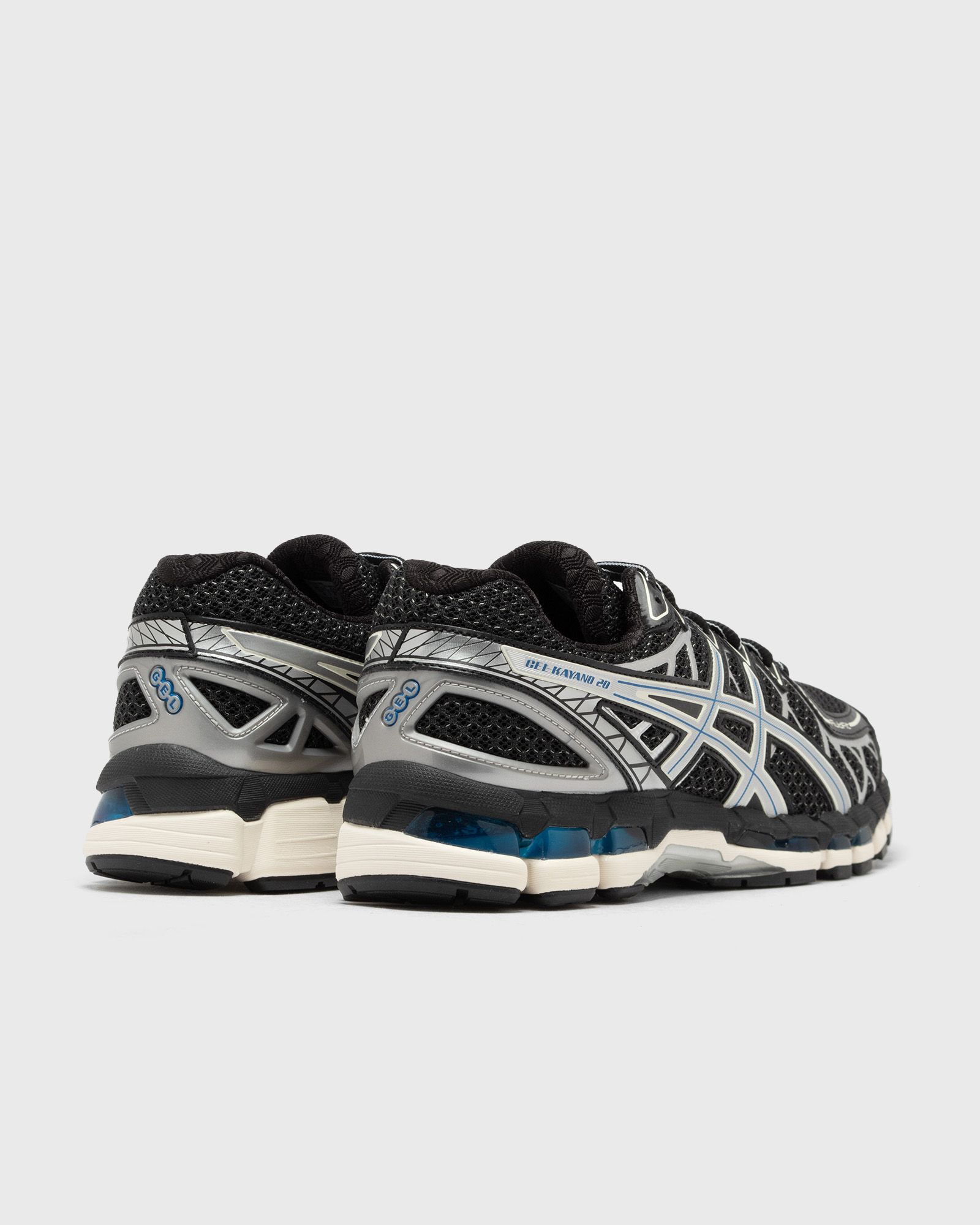 GEL-KAYANO 20