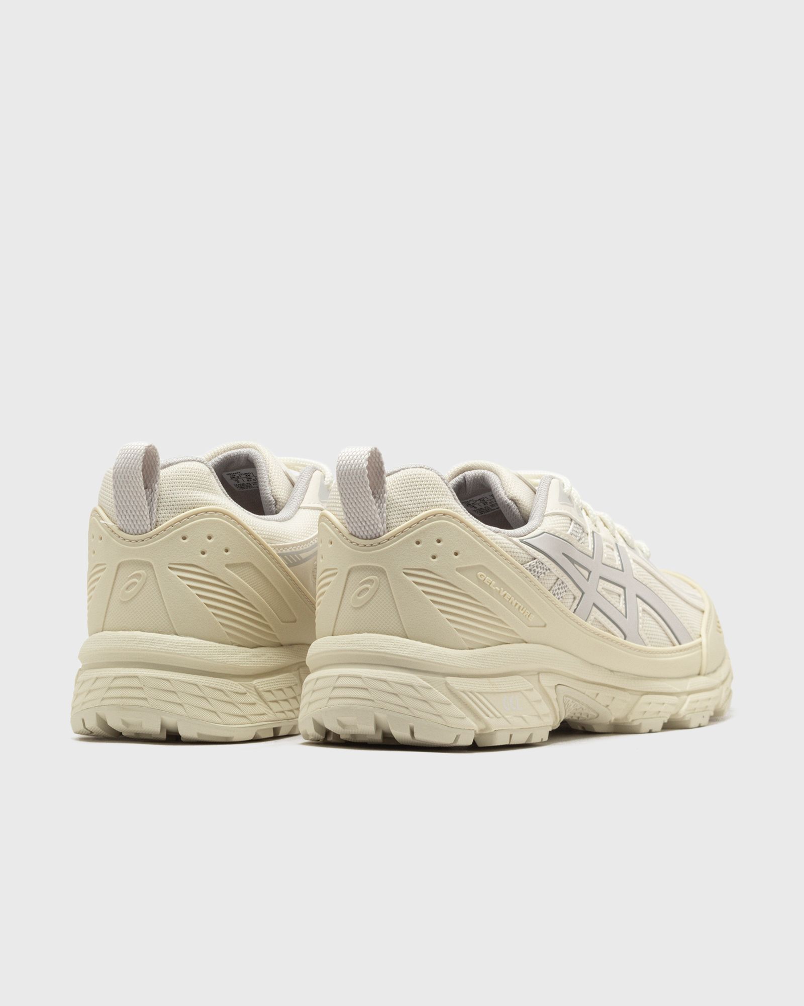 新品asics gel venture 6 shield 27cm ASICS - x Hidden NY GEL-VENTURE 6 SHIELD Sneaker in White