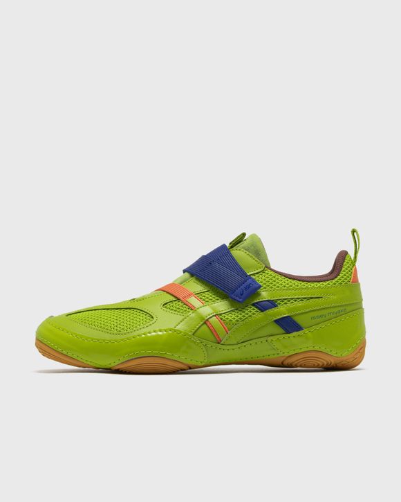 x ISSEY MIYAKE HYPER TAPING
