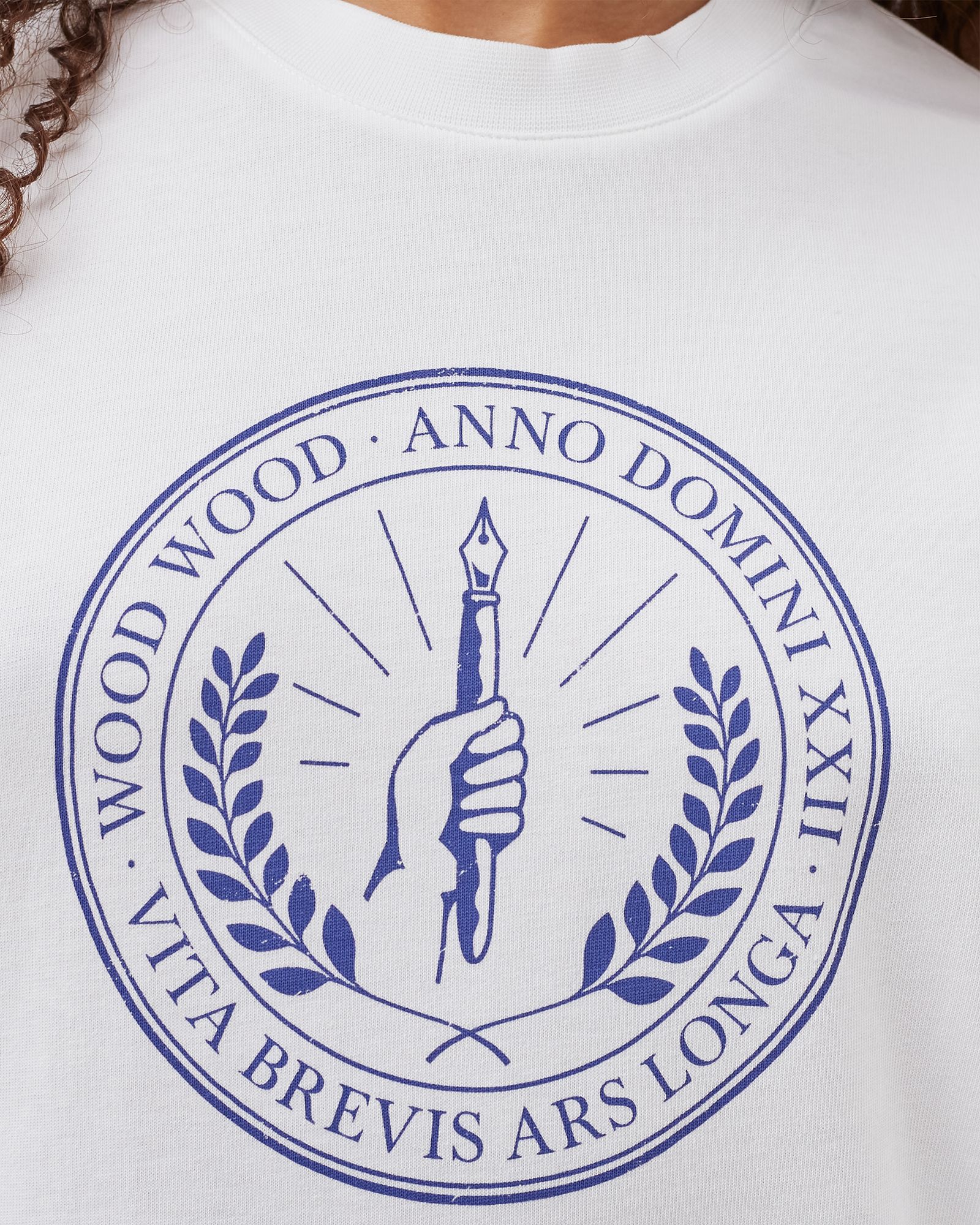 WMNS Alma seal TEE