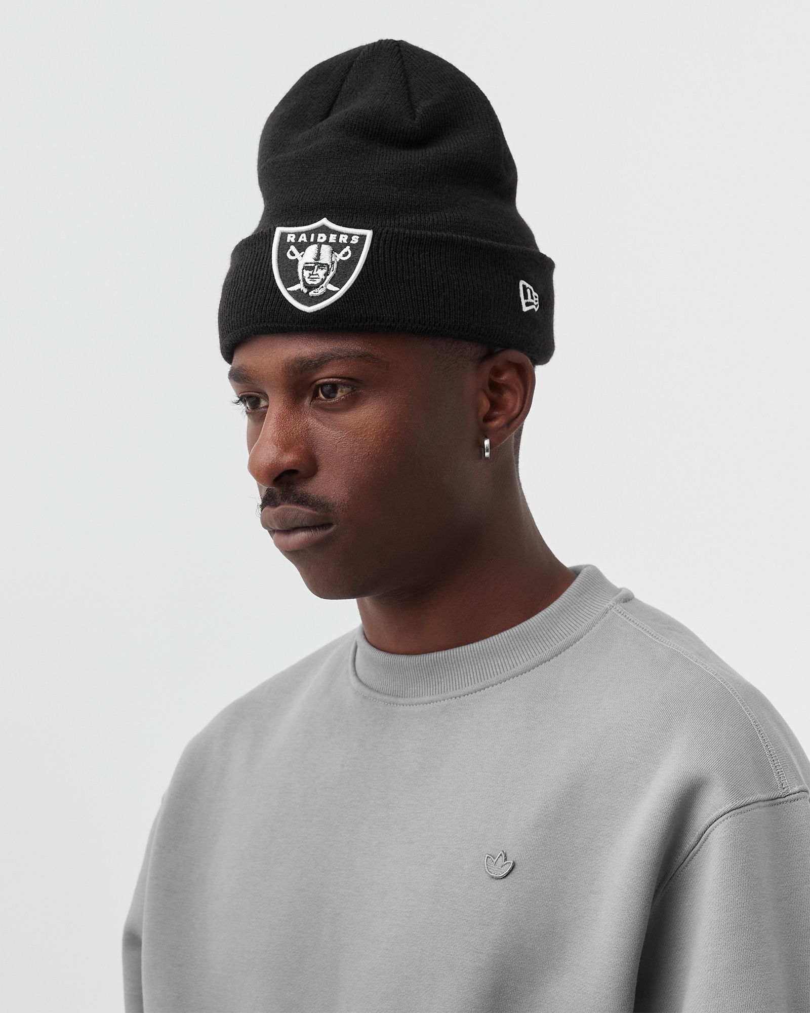 NFL ESSENTIAL CUFF BEANIE LAS VEGAS RAIDERS