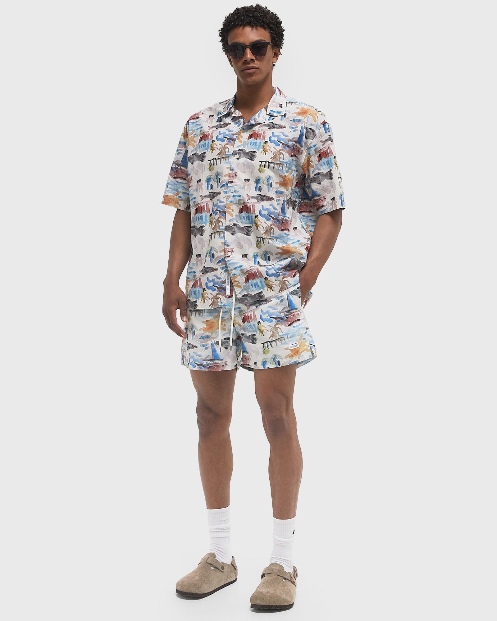 HOLIDAYS SHORT SLEEVE SHIRT