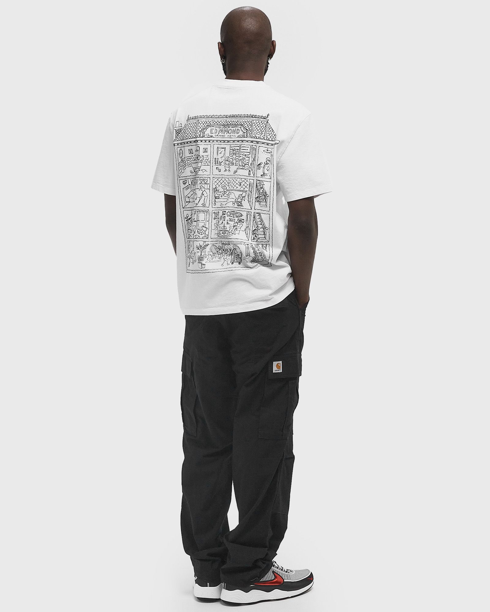 EDMMOND GRAN MOTEL GROUP TEE