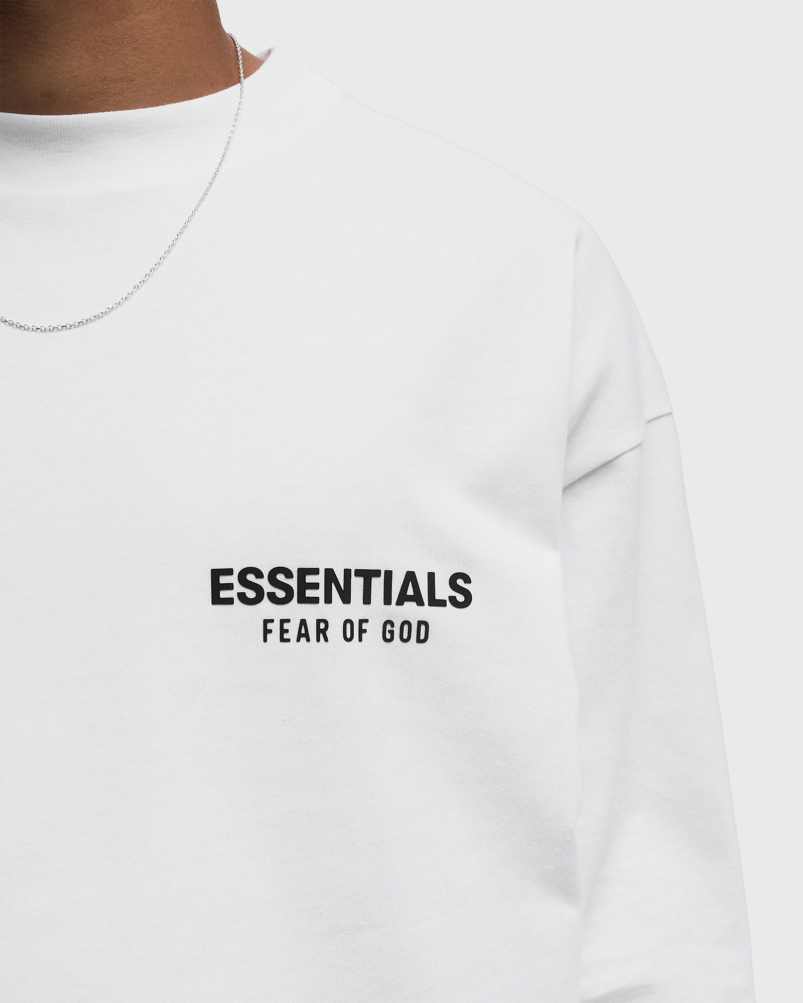 CLASSIC FIT LS TEE