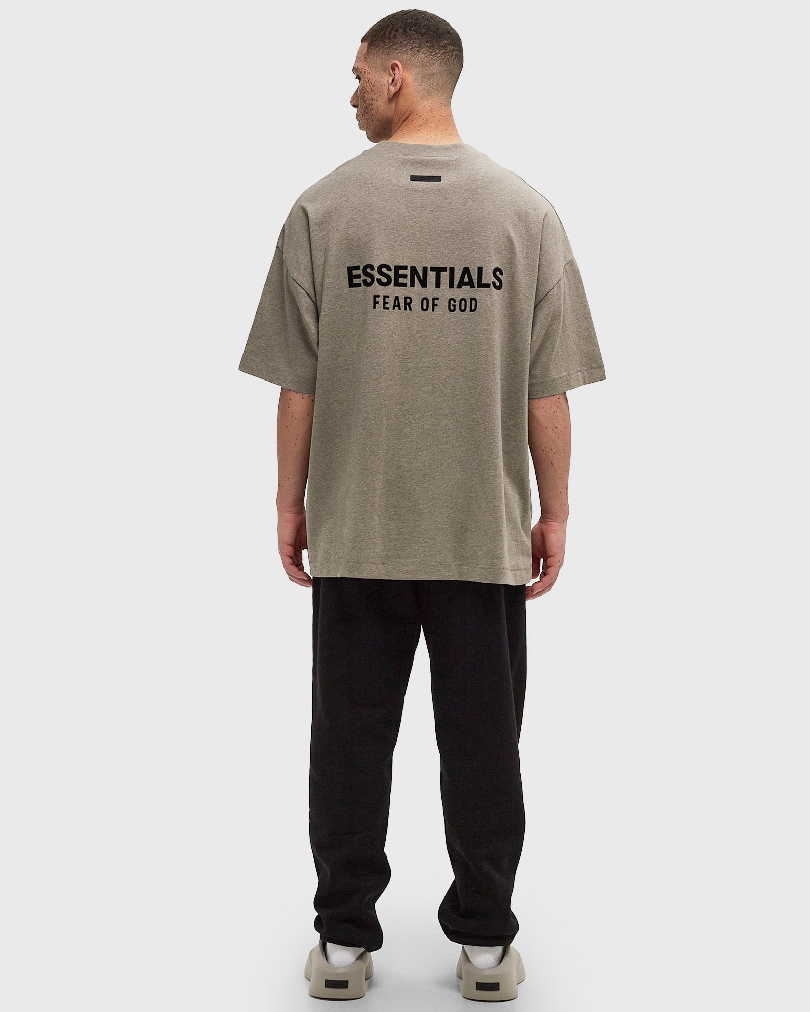 Fear of God Essentials JERSEY CREWNECK T-SHIRT Grey | BSTN Store