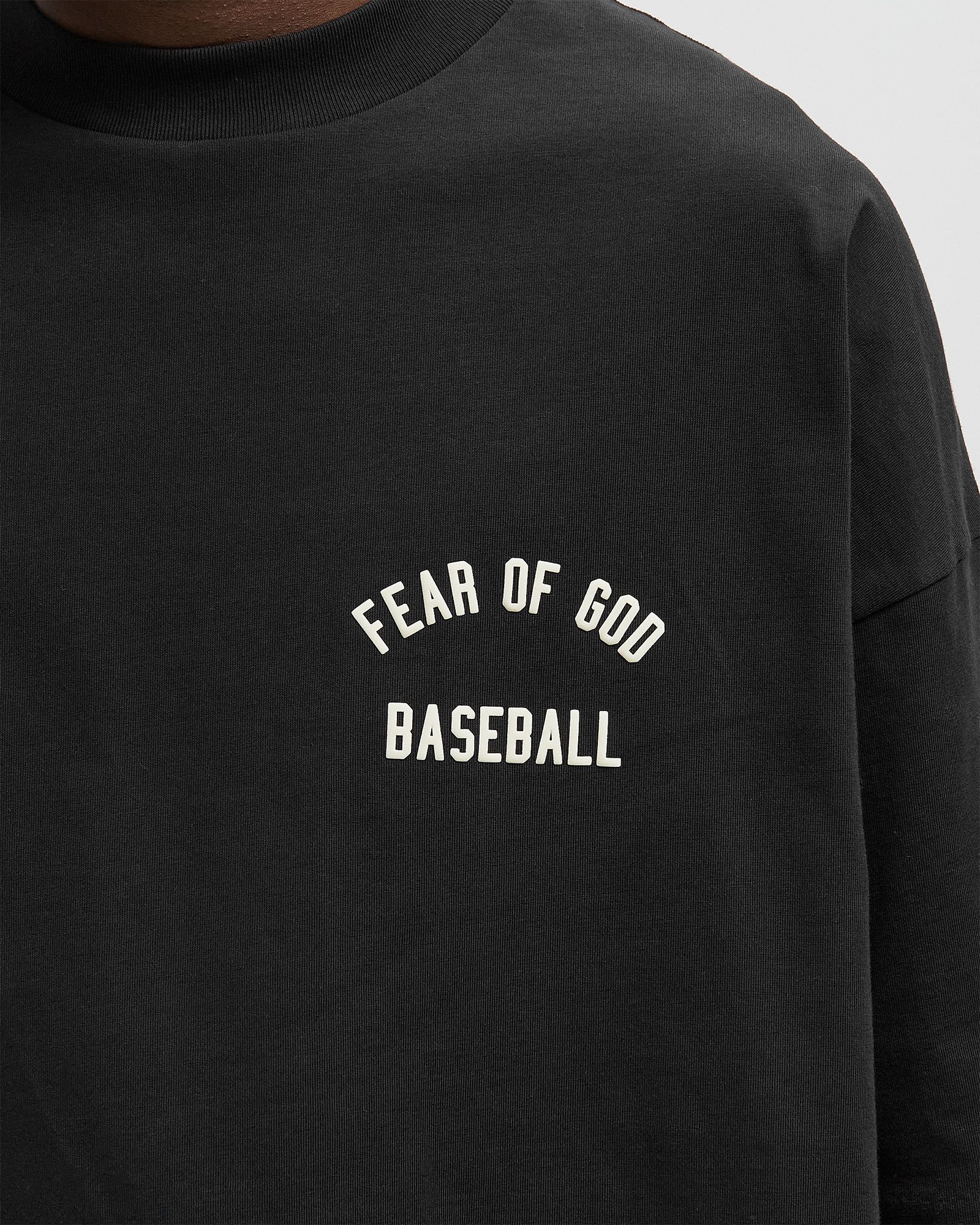 Fear of God Essentials MLB 90'S FIT TEE Black | BSTN Store