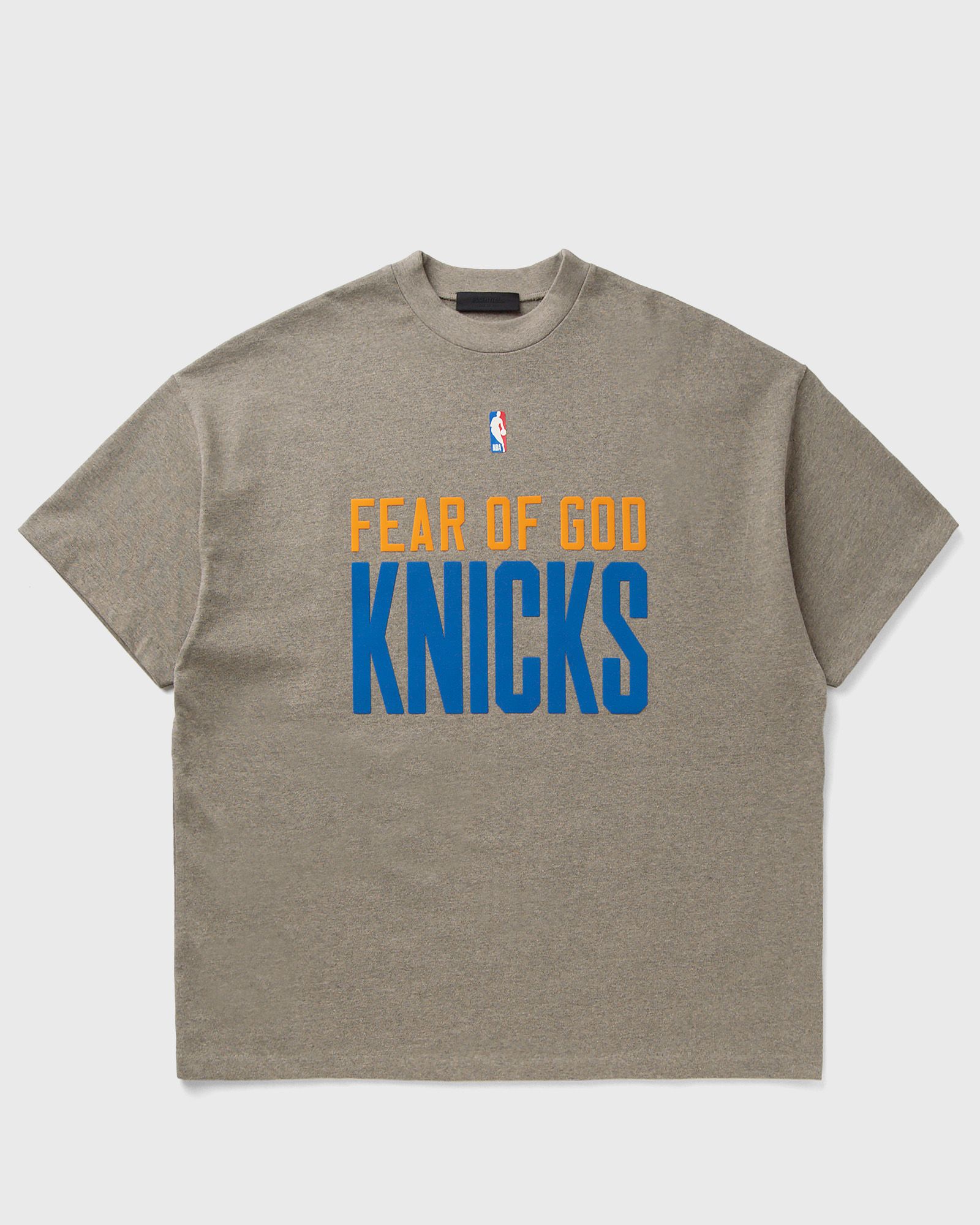 KNICKS 90'S FIT TEE