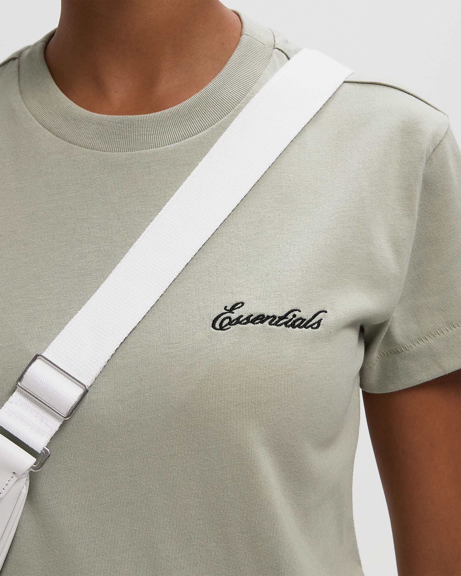 WMNS CLASSIC FIT TEE