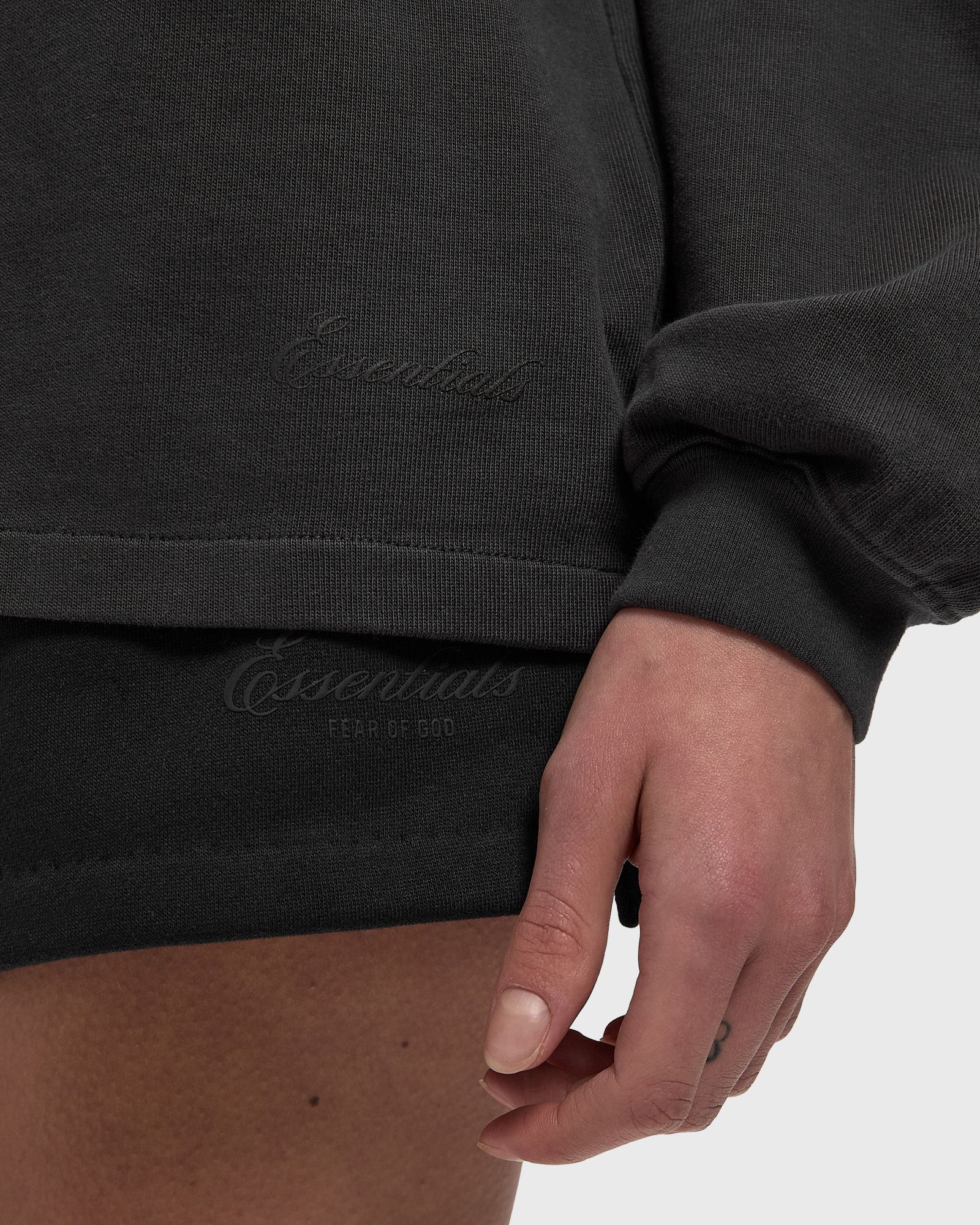 WMNS SIGNATURE 90S FIT LONG SLEEVE TEE