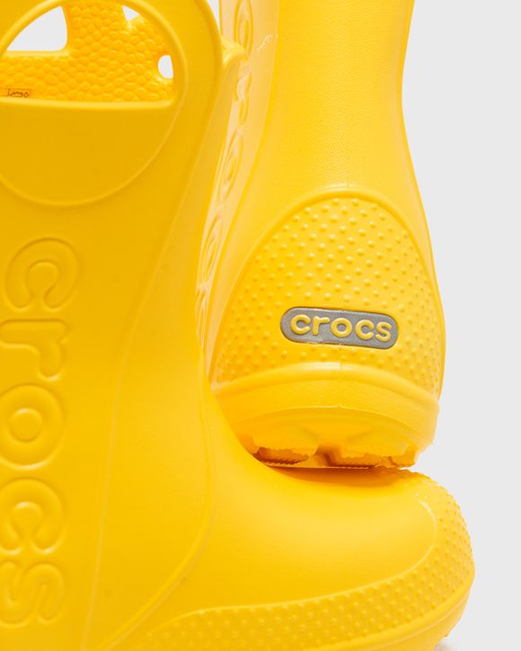 Crocs handle outlet it rain