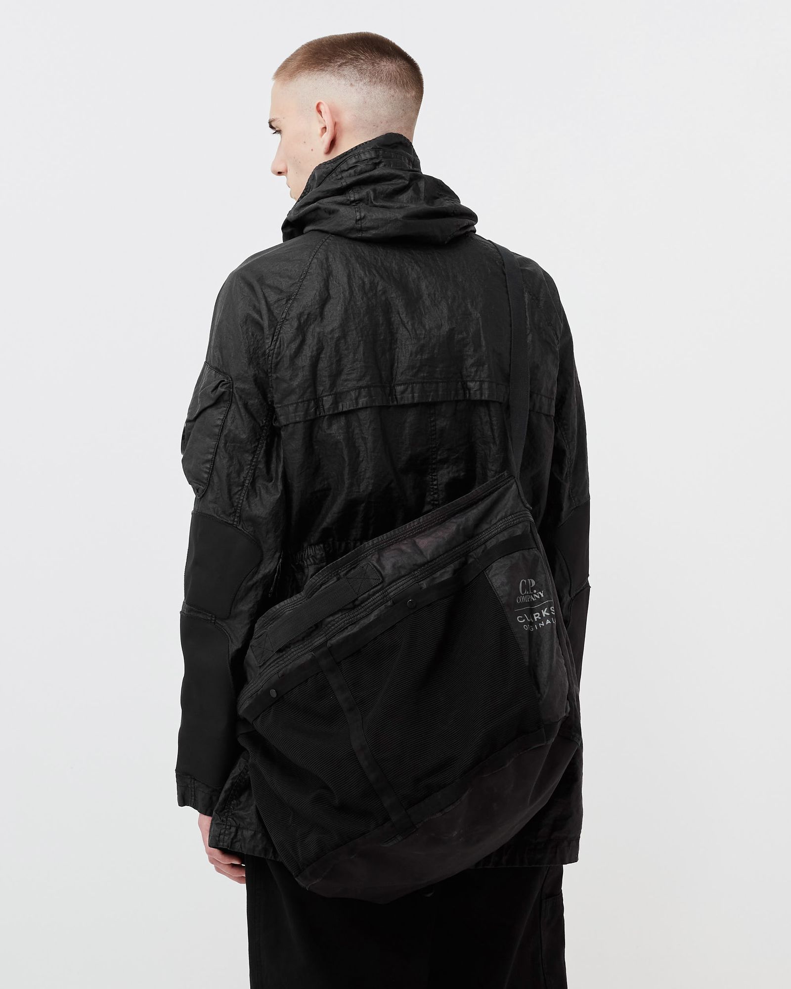 CLARKS X C.P.COMPANY Travel Bag in Lino WAX