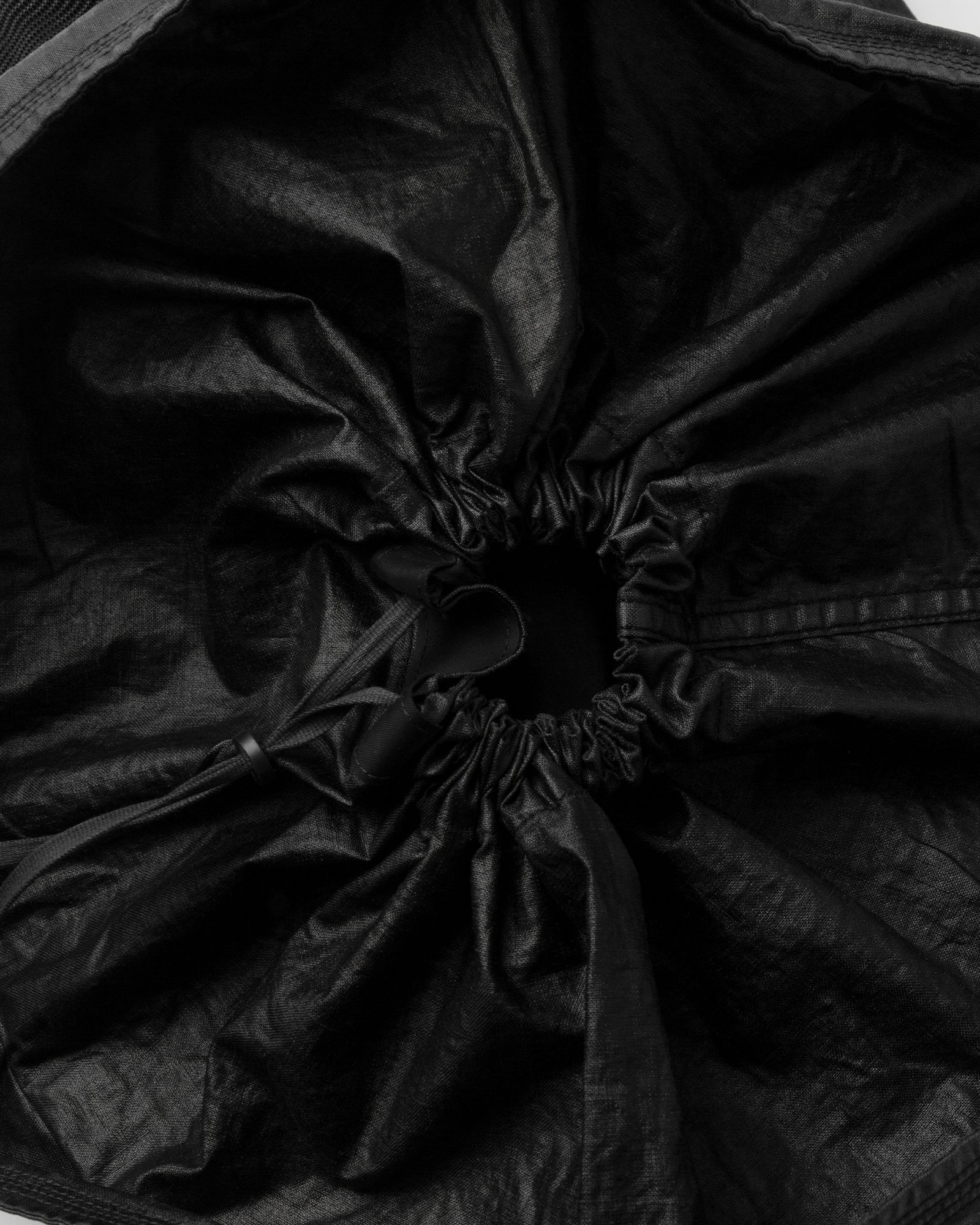 CLARKS X C.P.COMPANY Travel Bag in Lino WAX