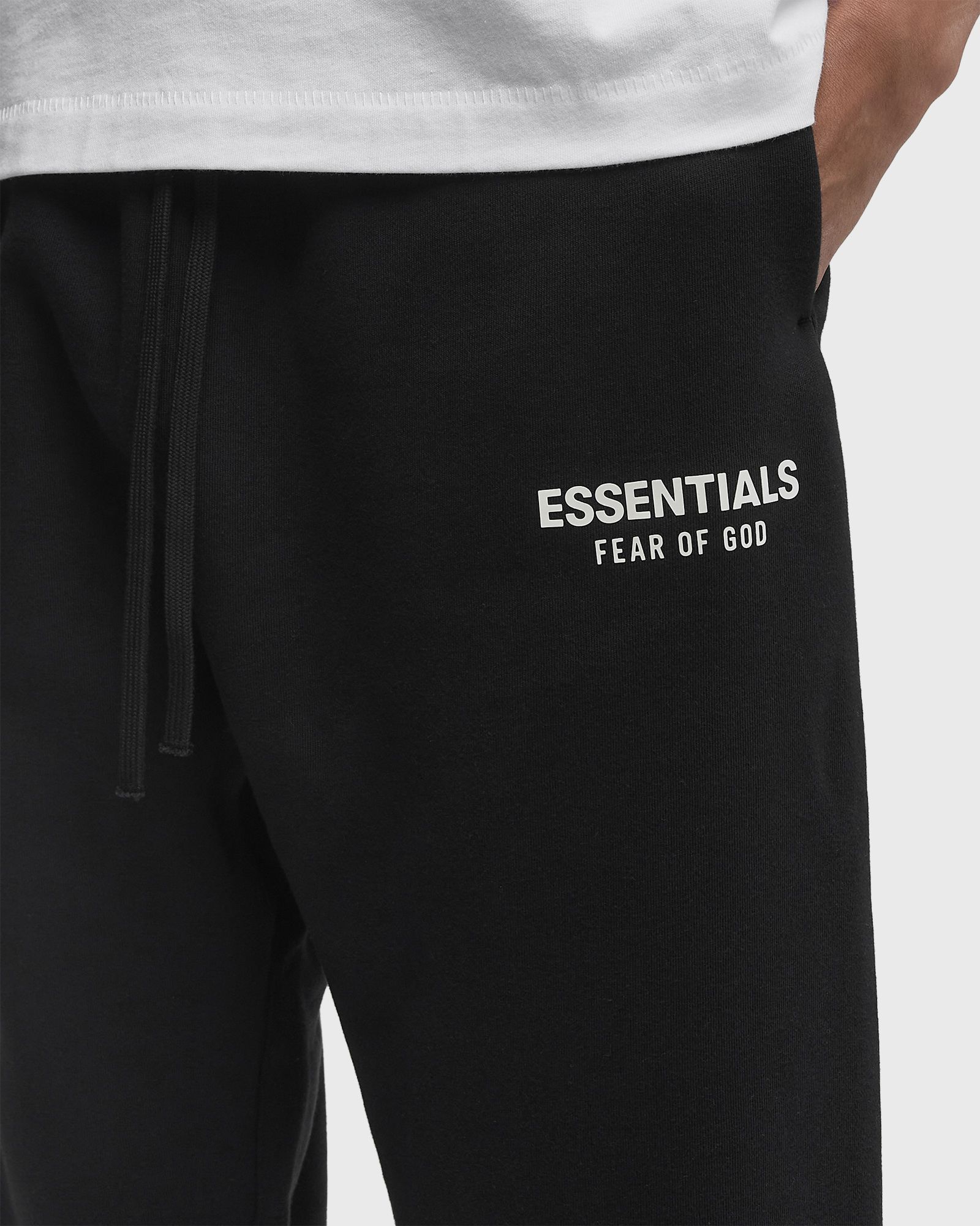 CLASSIC FIT FLEECE SWEATPANT