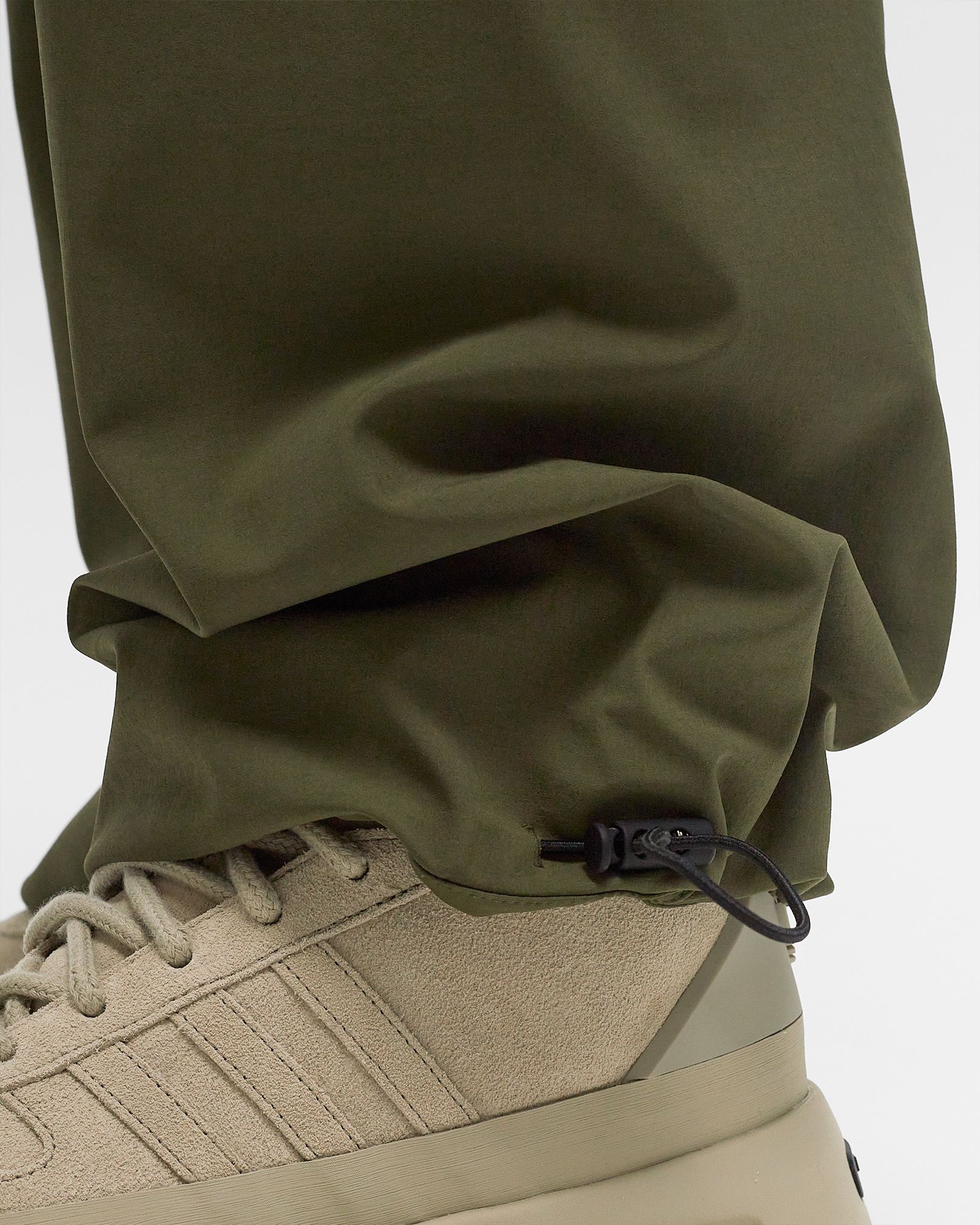 BONDED NYLON FIELD PANT